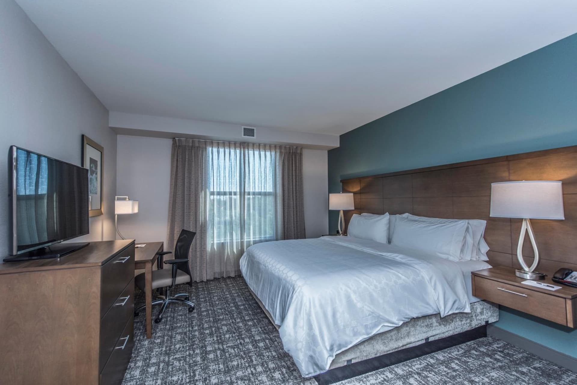 Staybridge Suites Charleston - Mount Pleasant by IHG gallery photo in Mount Pleasant, SC — image 37