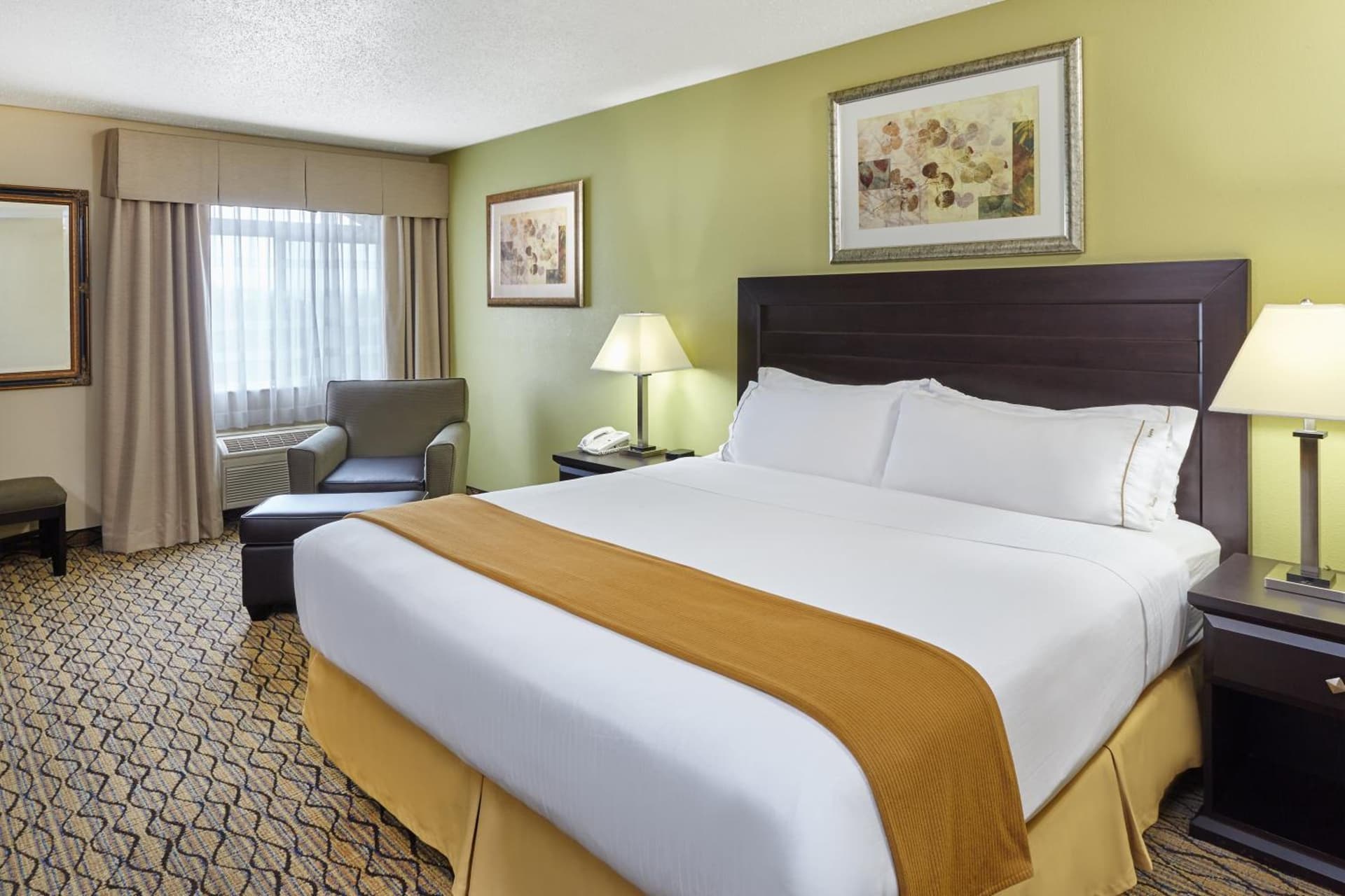 Holiday Inn Express & Suites Chicago-Libertyville by IHG gallery photo in Libertyville, IL — image 23