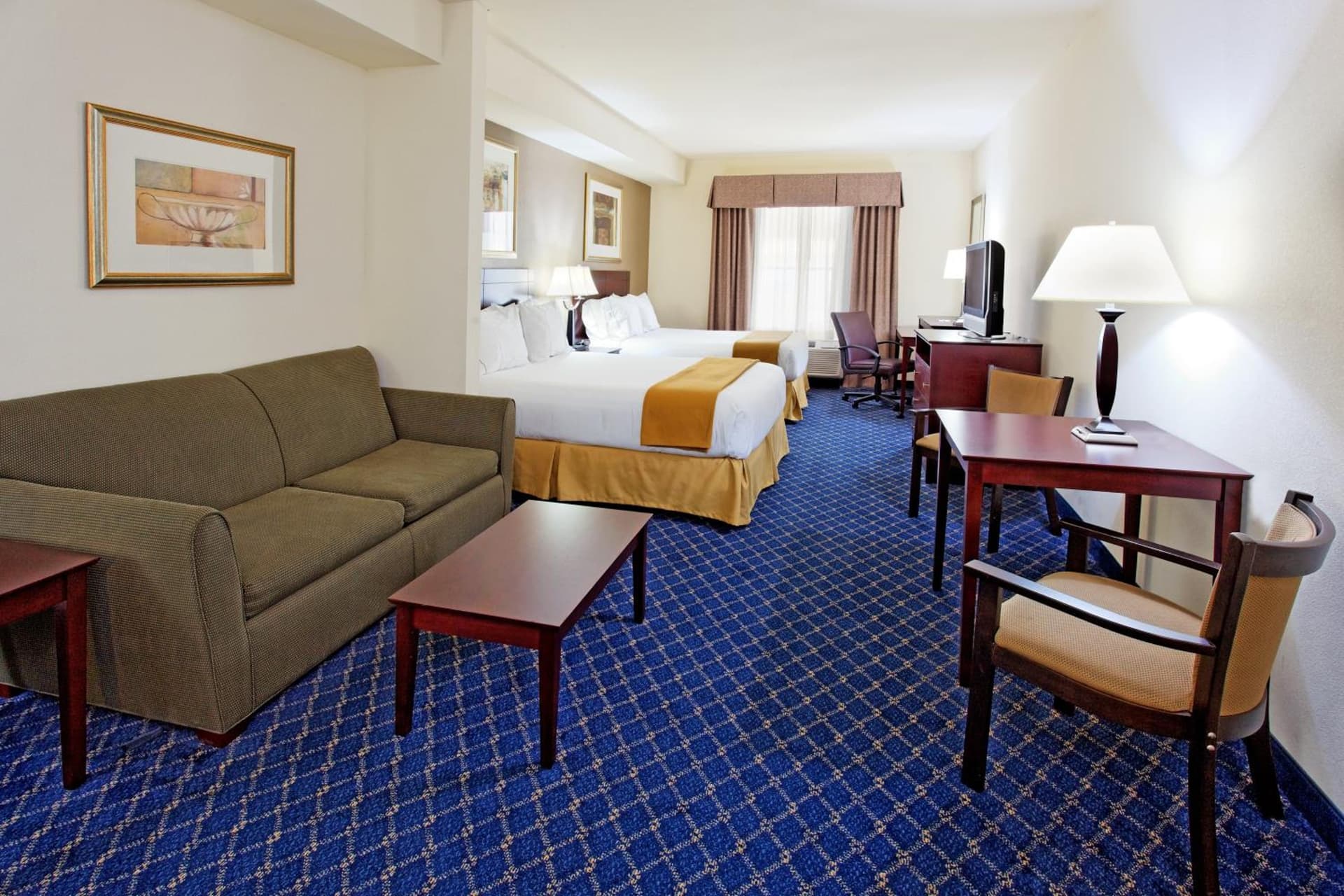 Holiday Inn Express & Suites Cookeville by IHG property views in Cookeville, TN — gallery photo 3