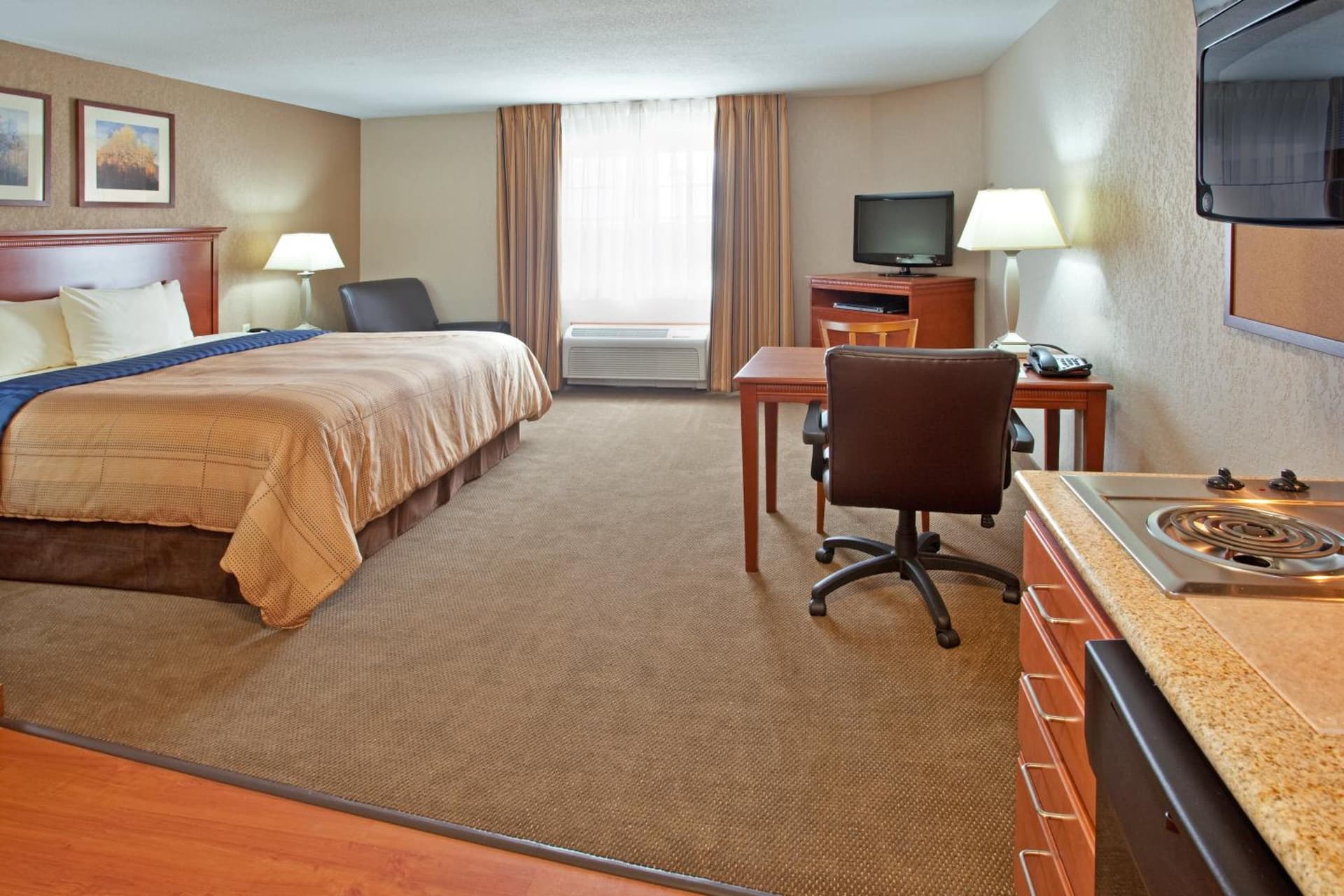 Candlewood Suites Elgin – Northwest Chicago by IHG gallery photo in Elgin, IL — image 17