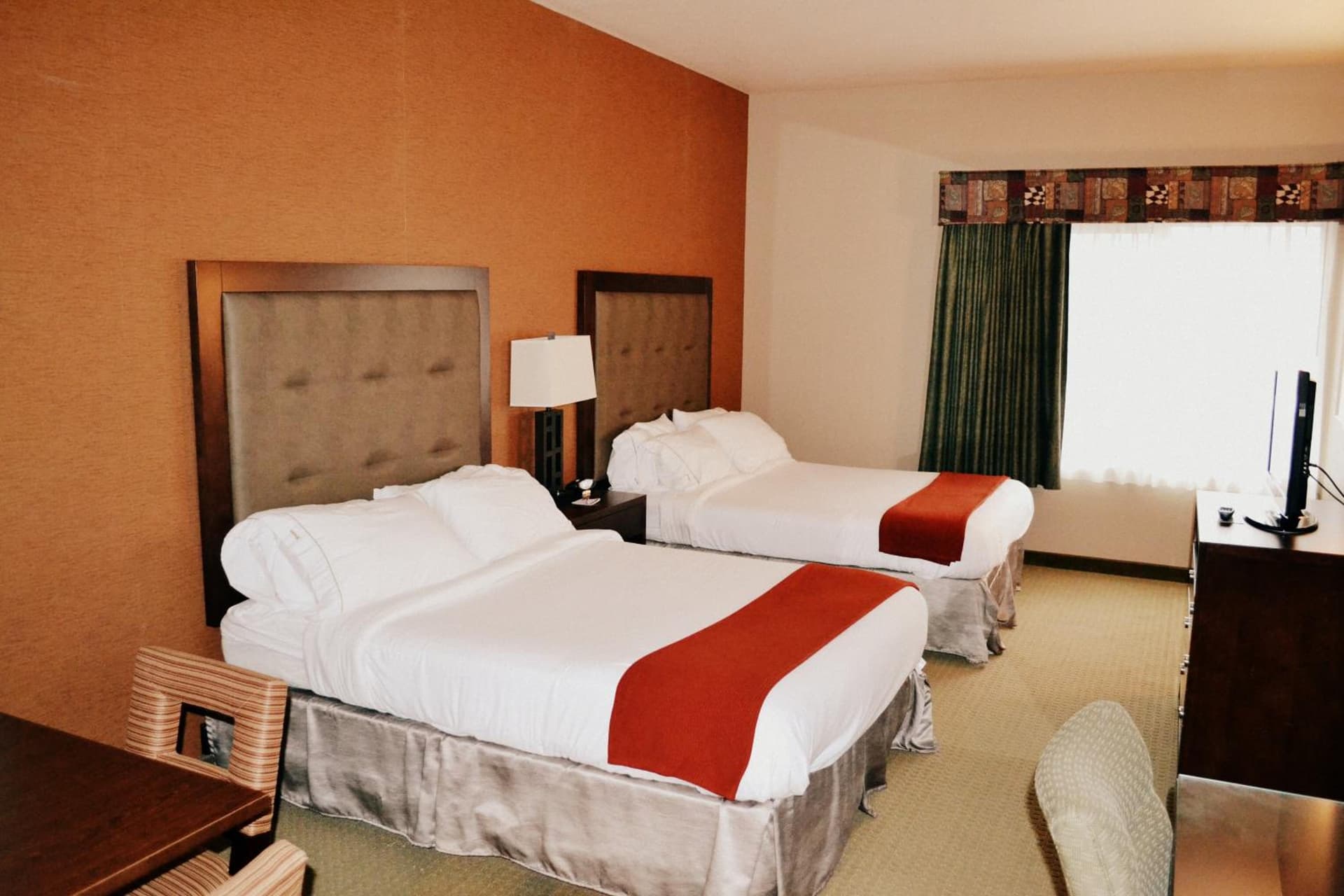 Holiday Inn Express & Suites Bozeman West by IHG interior in Bozeman, MT — gallery photo 2