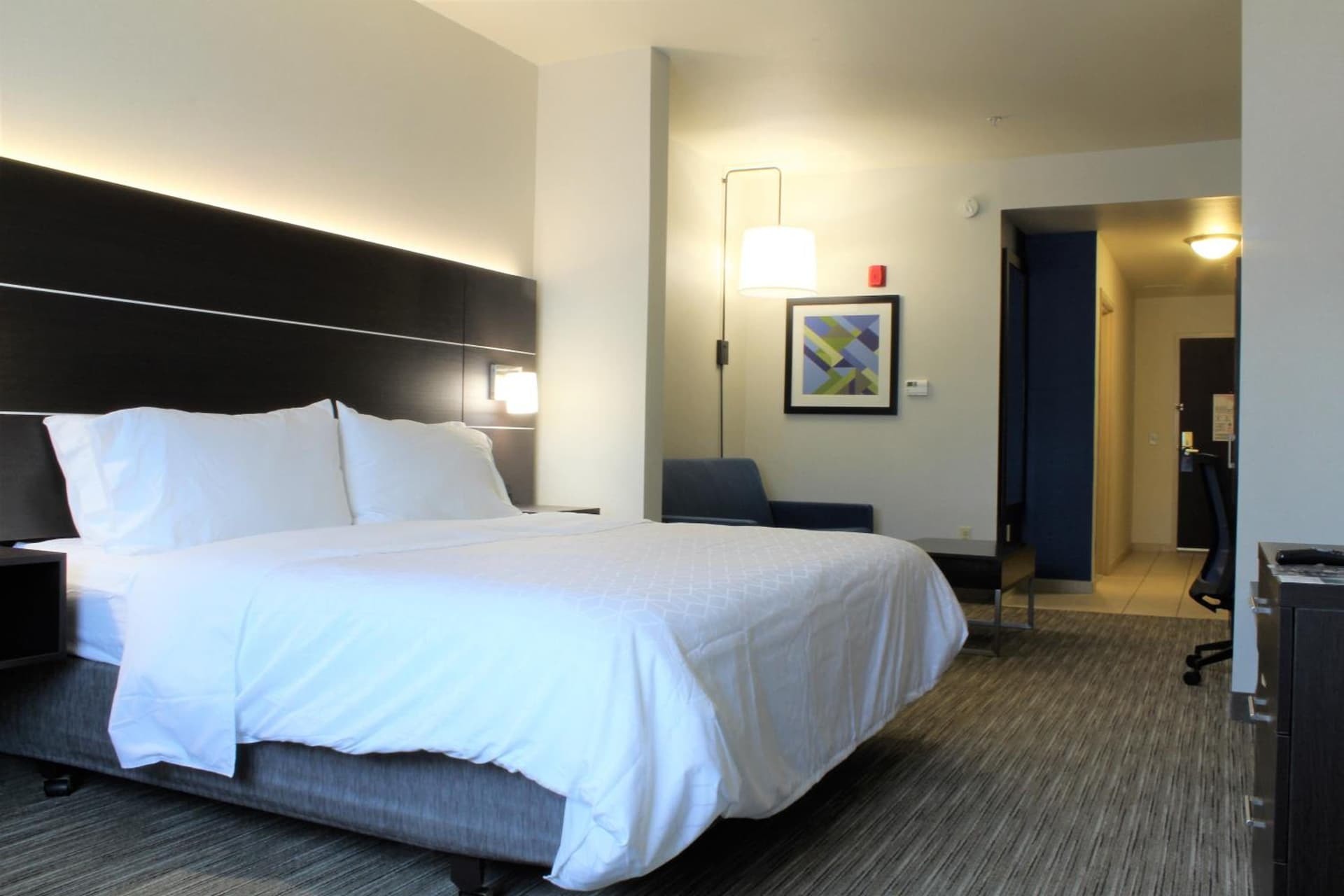 Holiday Inn Express Hotel & Suites Napa Valley-American Canyon by IHG gallery photo in American Canyon, CA — image 10