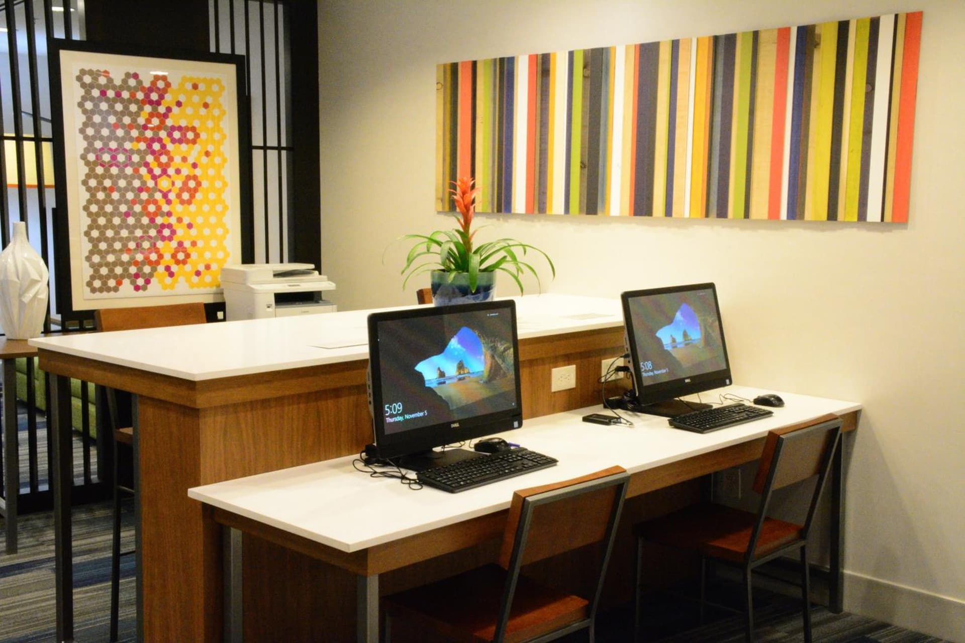 Holiday Inn Express & Suites Lexington Park California by IHG gallery photo in California, MD — image 30