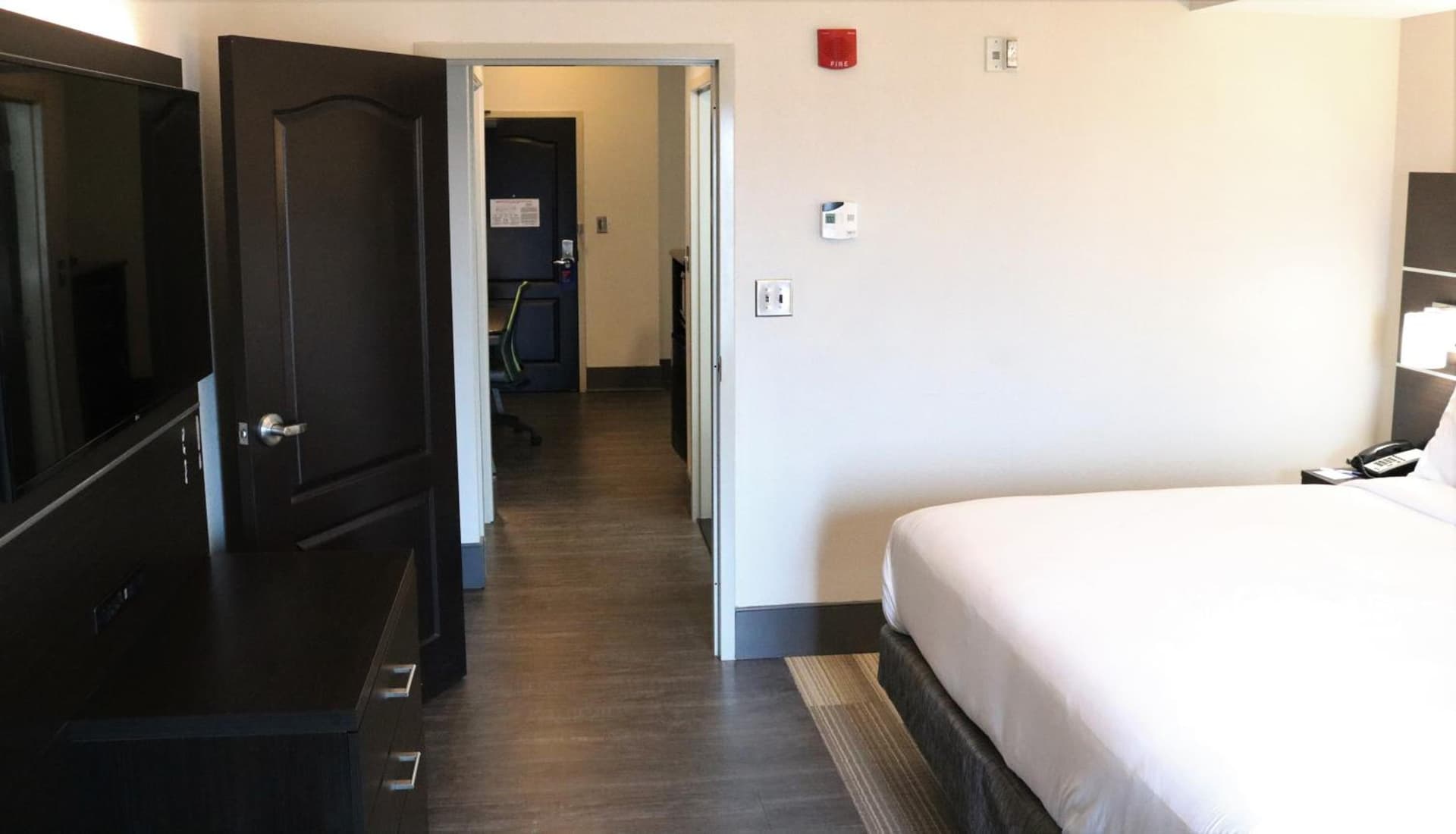 Holiday Inn Express & Suites Columbia-Fort Jackson by IHG gallery photo in Columbia, SC — image 27