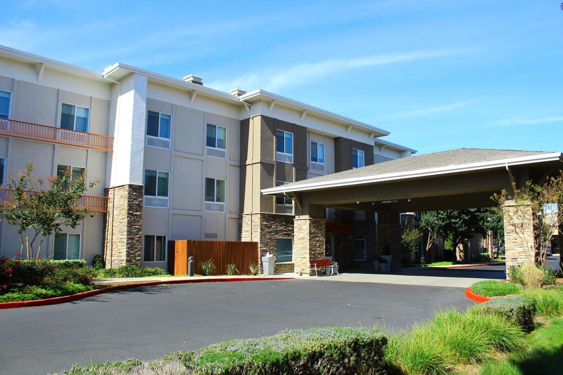 Holiday Inn Express Hotel & Suites Napa Valley-American Canyon by IHG gallery photo in American Canyon, CA — image 20