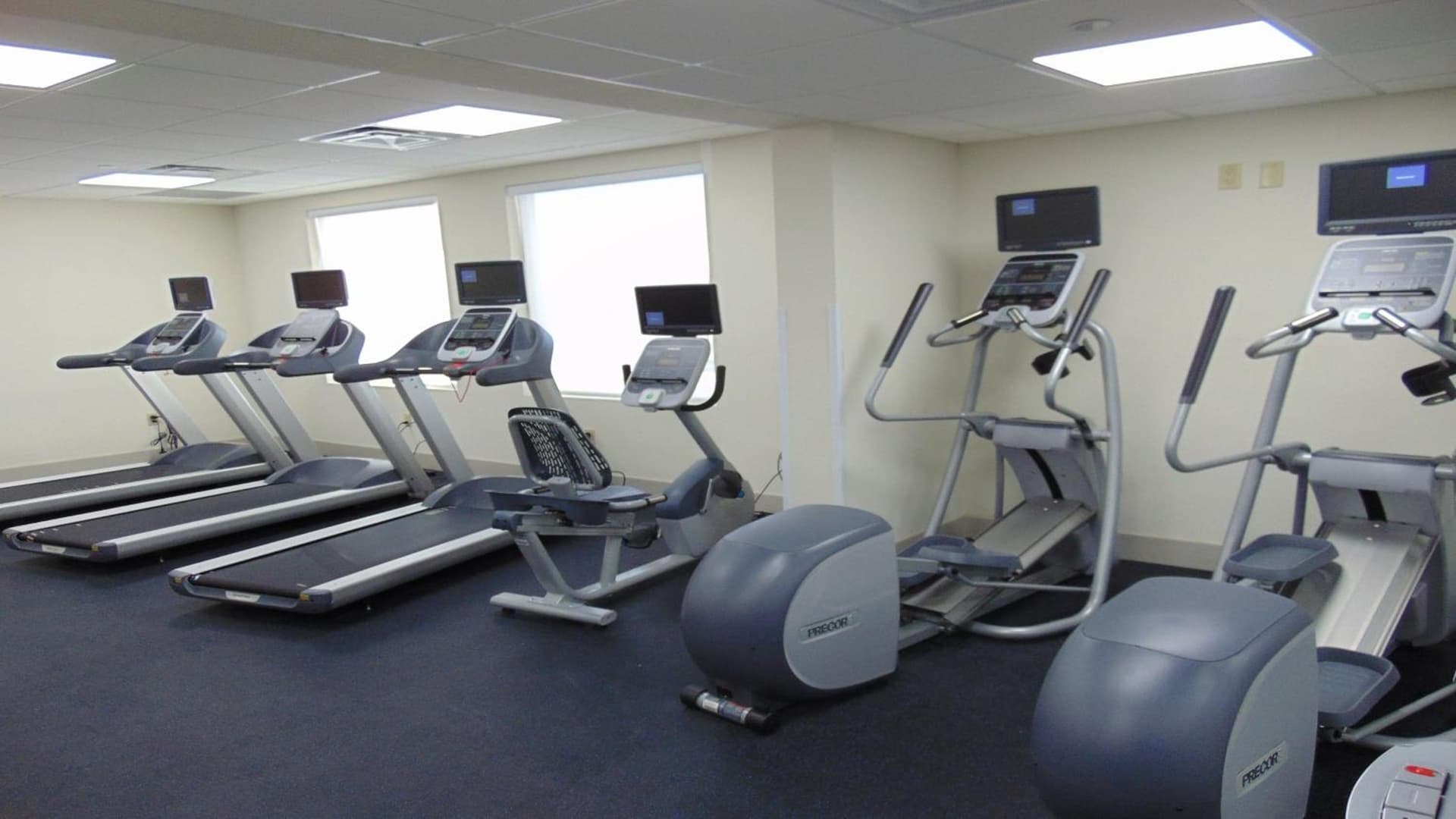 Holiday Inn Express & Suites Boynton Beach by IHG interior in Boynton Beach, FL — gallery photo 2