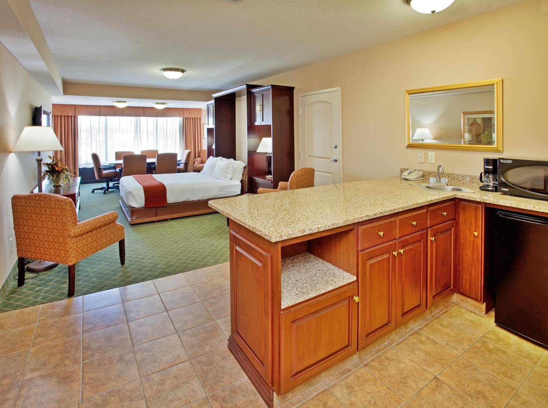 Holiday Inn Express Hotel & Suites Cape Girardeau I-55 by IHG interior in Cape Girardeau, MO — gallery photo 2