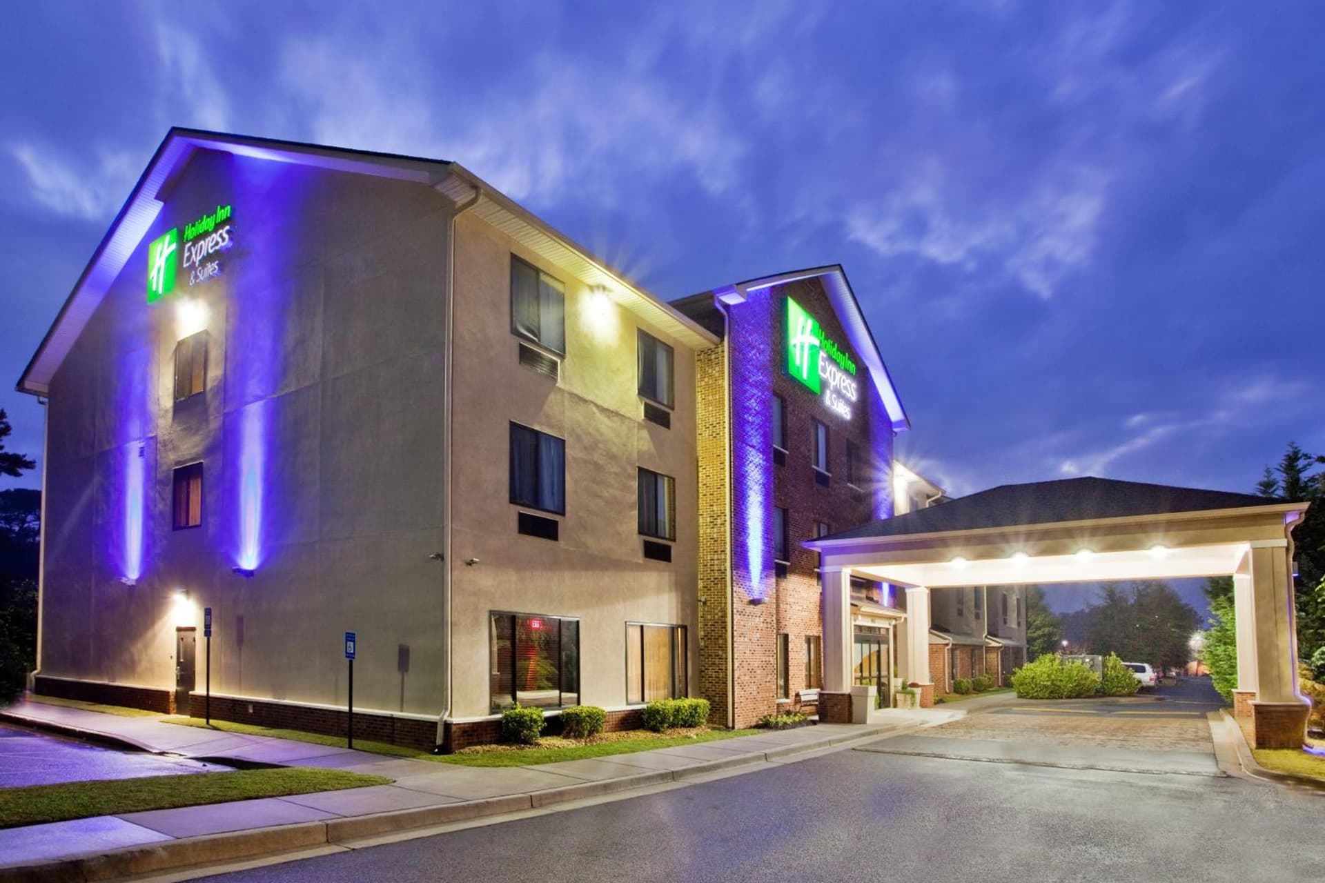 Holiday Inn Express & Suites Buford NE - Lake Lanier by IHG gallery photo in Buford, GA — image 5
