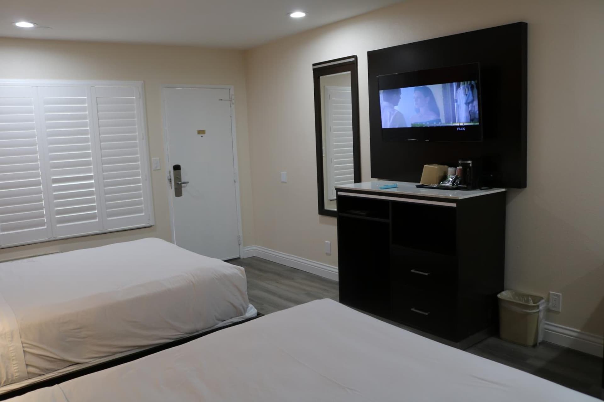 Motel 6 Vallejo, CA - Napa Valley property views in Vallejo, CA — gallery photo 3