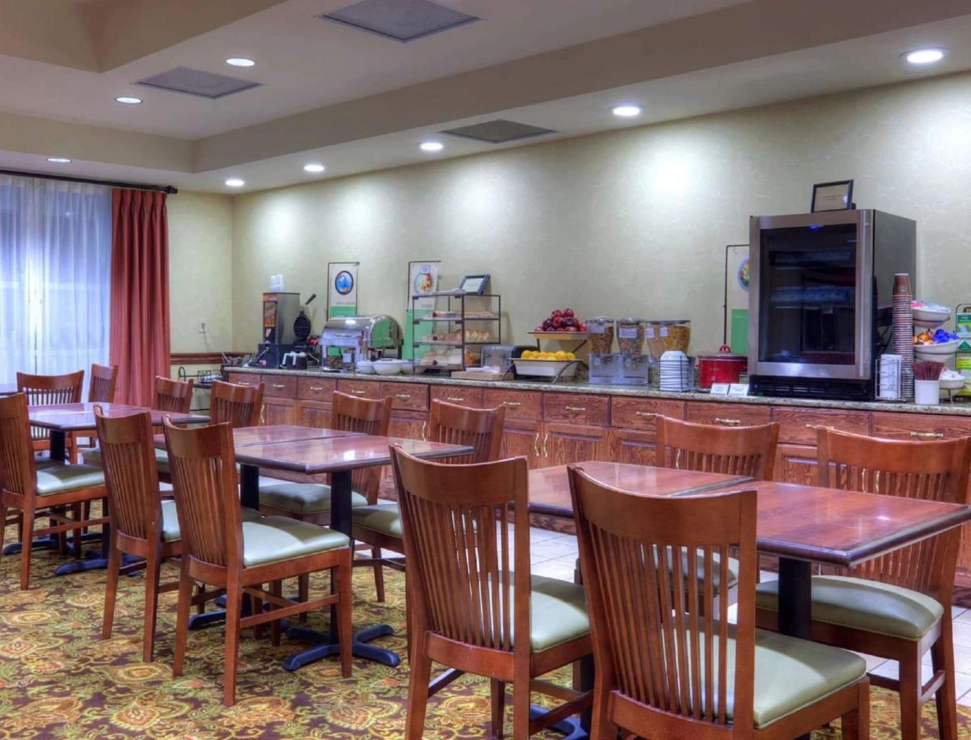 Country Inn & Suites by Radisson, Fredericksburg, VA gallery photo in Fredericksburg, VA — image 22