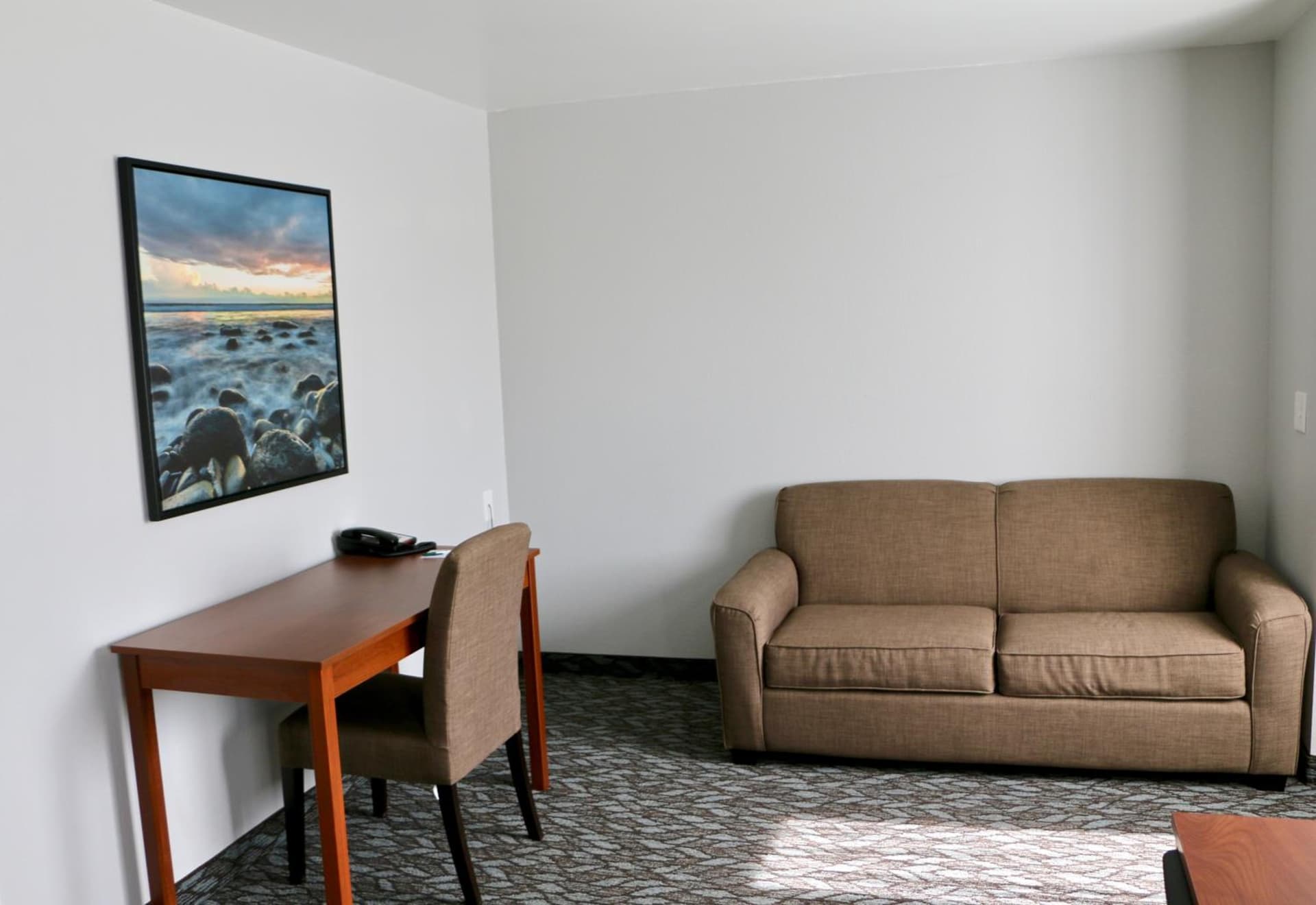 Quality Inn & Suites Watertown Fort Drum interior in Calcium, NY — gallery photo 2