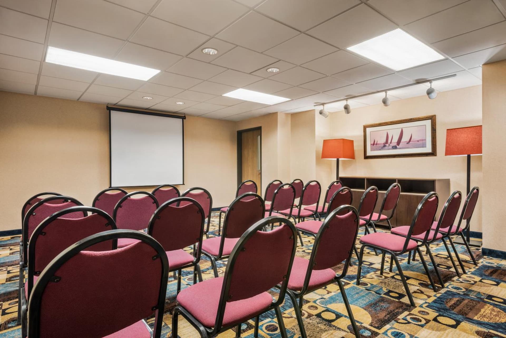 Country Inn & Suites by Radisson, Mt Pleasant-Racine West, WI gallery photo in Sturtevant, WI — image 94
