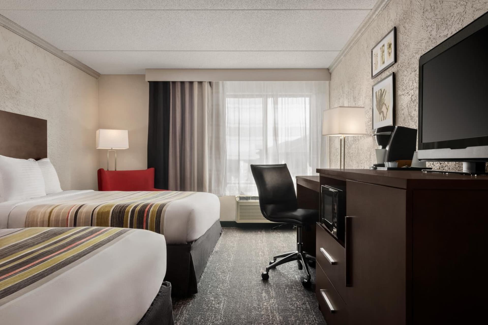 Country Inn & Suites by Radisson, Mt Pleasant-Racine West, WI gallery photo in Sturtevant, WI — image 73