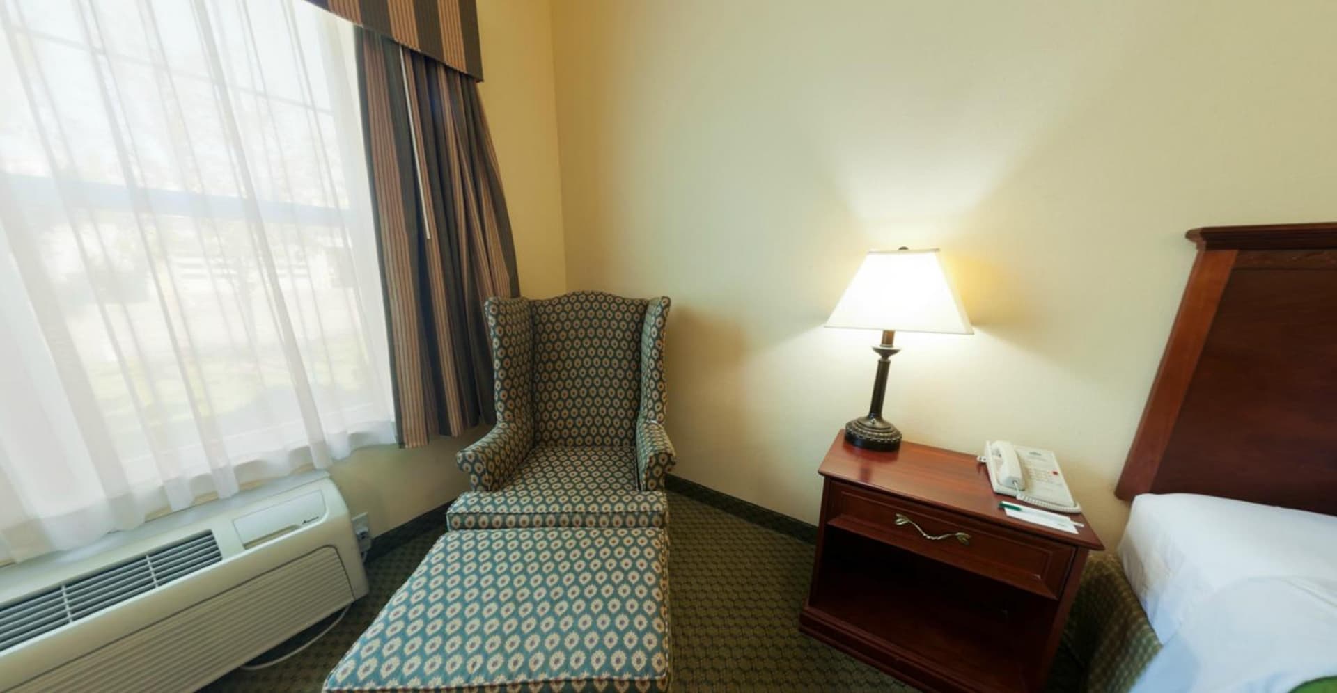 Country Inn & Suites by Radisson, St Cloud East, MN gallery photo in Saint Cloud, MN — image 32