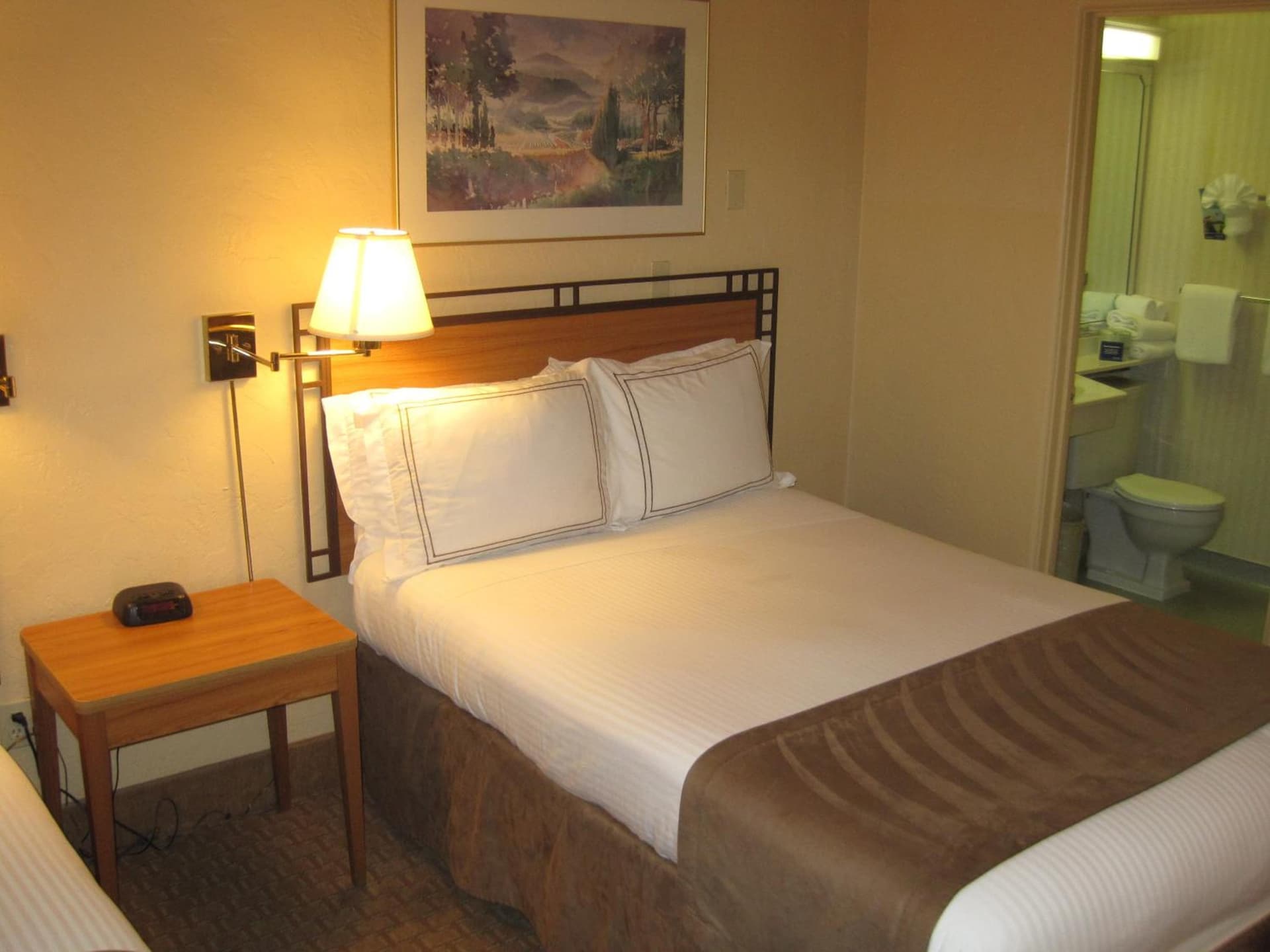 Travelodge by Wyndham Seattle By The Space Needle gallery photo in Seattle, WA — image 30