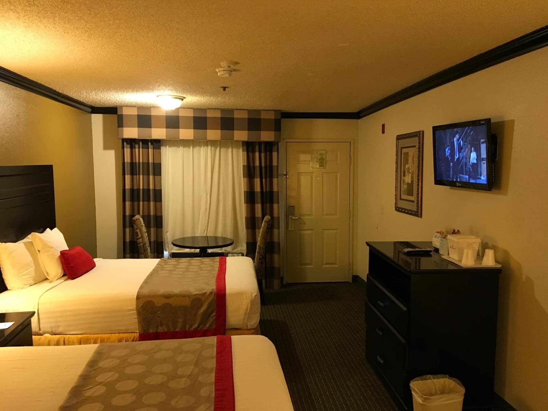 Ramada by Wyndham Ontario Airport & Convention Center gallery photo in Ontario, CA — image 61