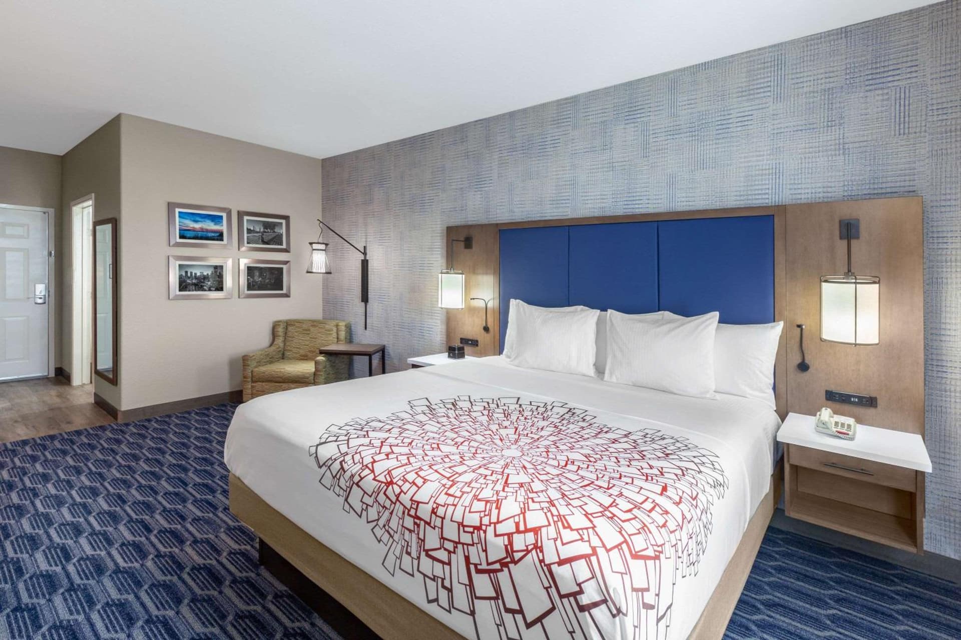 La Quinta by Wyndham Houston Channelview gallery photo in Houston, TX — image 13