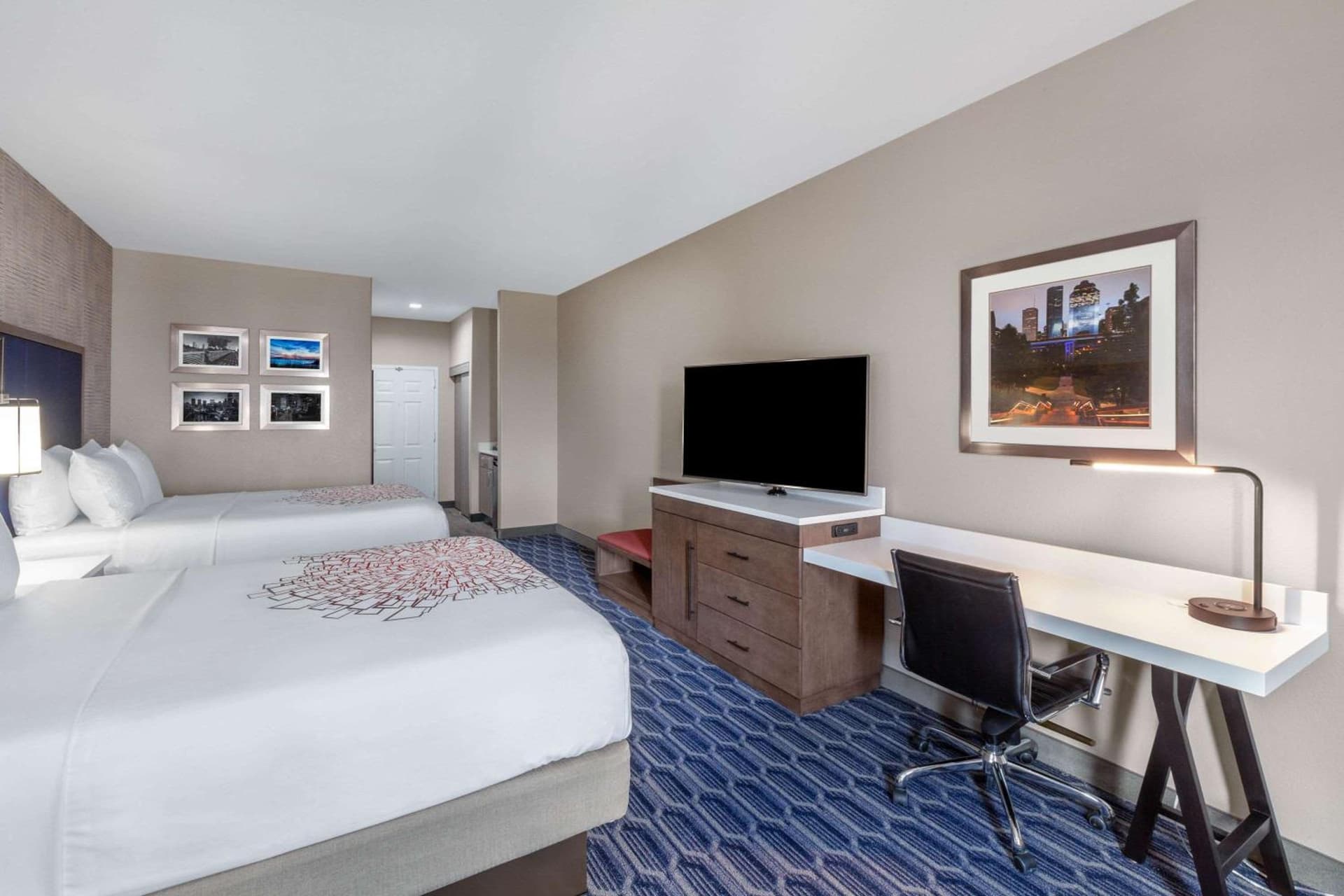 La Quinta by Wyndham Houston Channelview gallery photo in Houston, TX — image 21