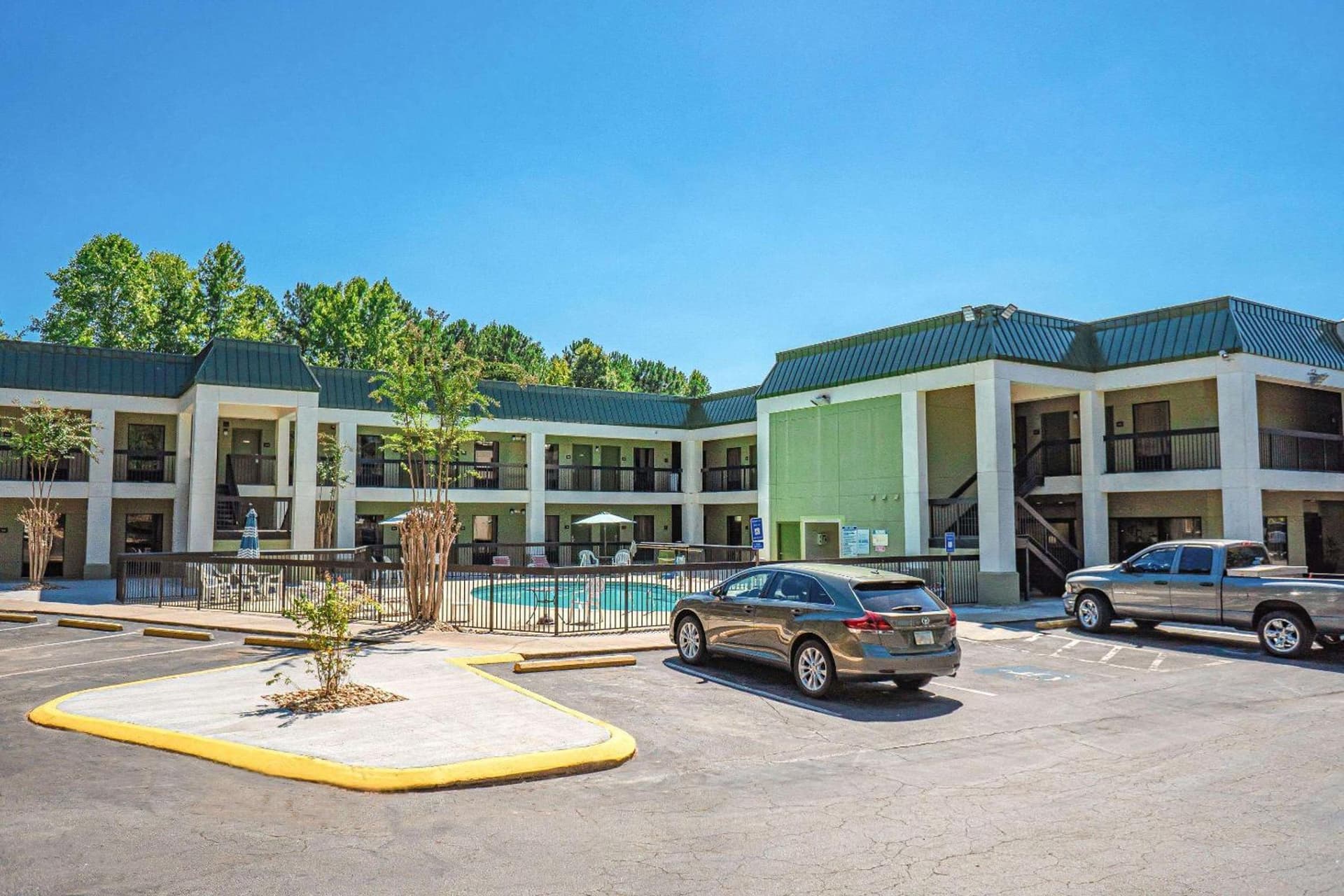 Quality Inn & Suites near Six Flags - Austell featured exterior or lobby in Austell, GA — similar hotel