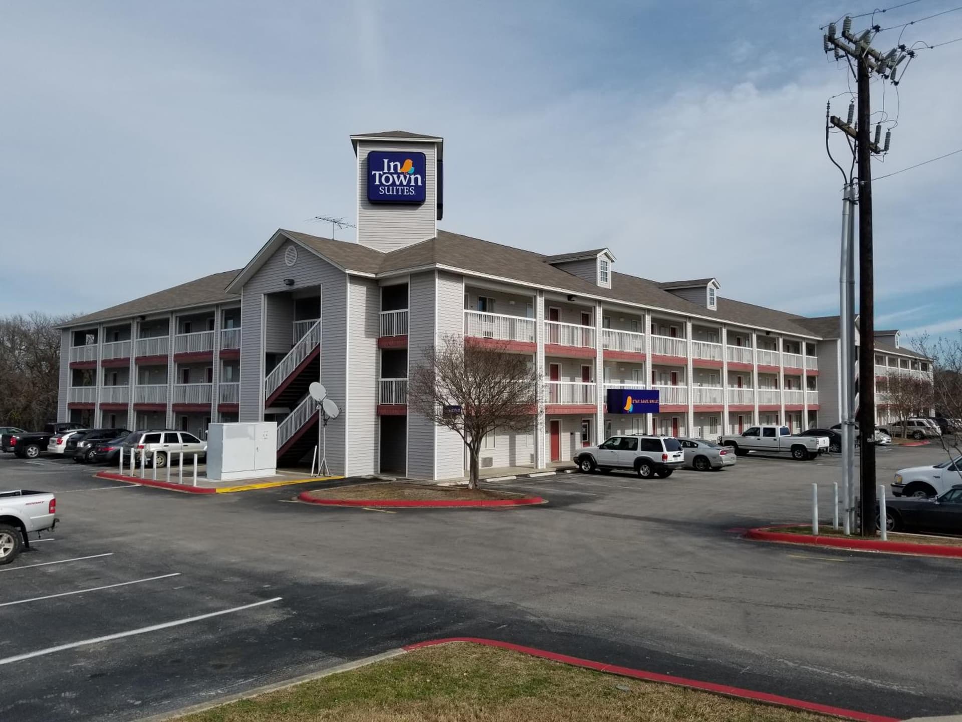 InTown Suites Extended Stay San Antonio TX - Leon Valley North property views in San Antonio, TX — gallery photo 3