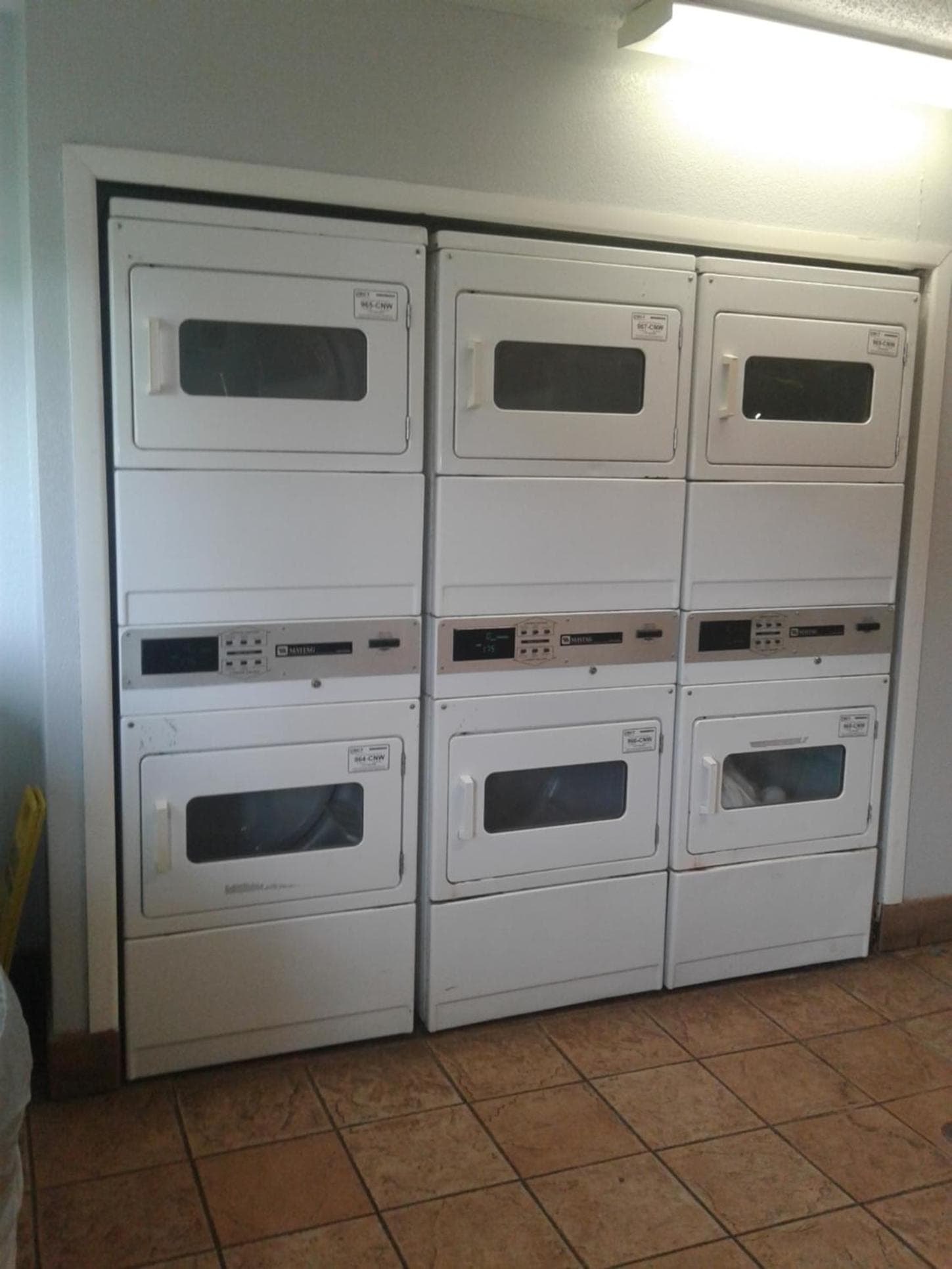 InTown Suites Extended Stay San Antonio TX - Perrin Beitel Road property views in San Antonio, TX — gallery photo 3