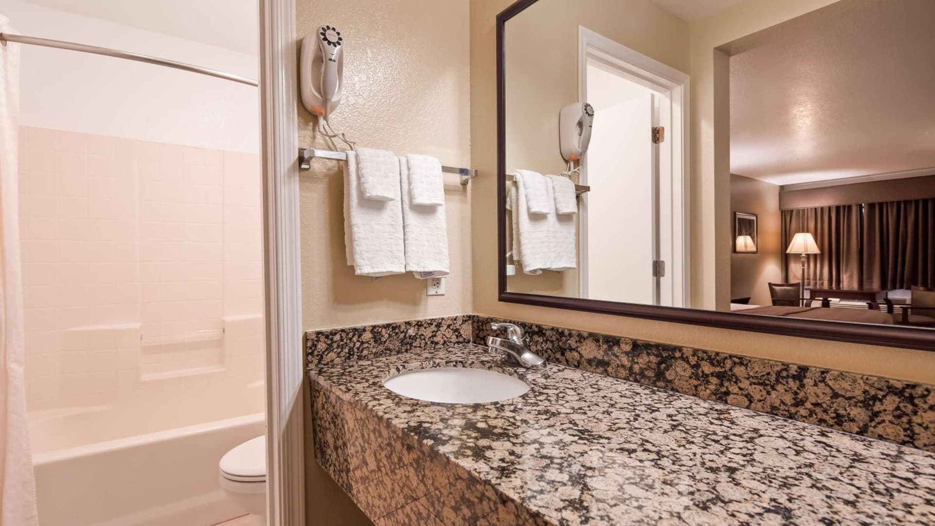 Best Western Inn of Chandler gallery photo in Chandler, AZ — image 22