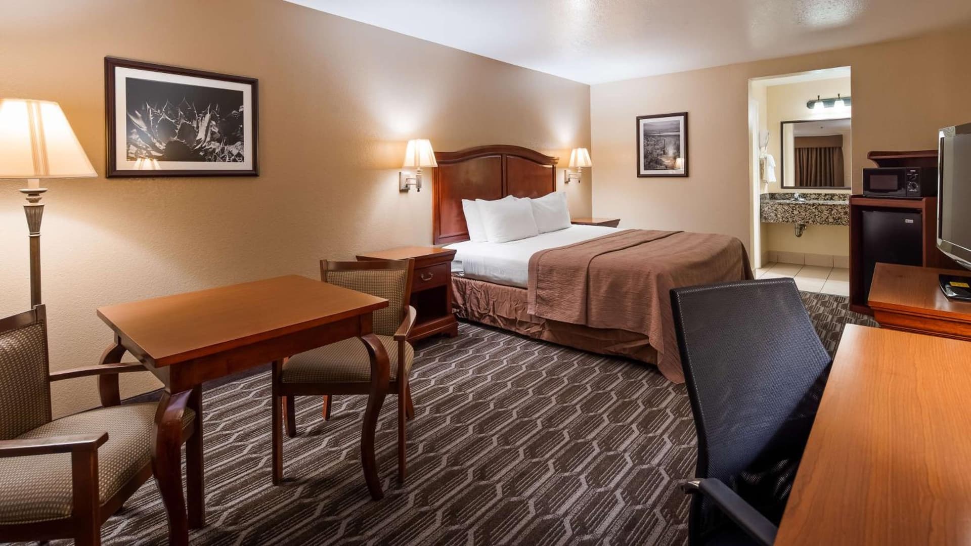 Best Western Inn of Chandler gallery photo in Chandler, AZ — image 11