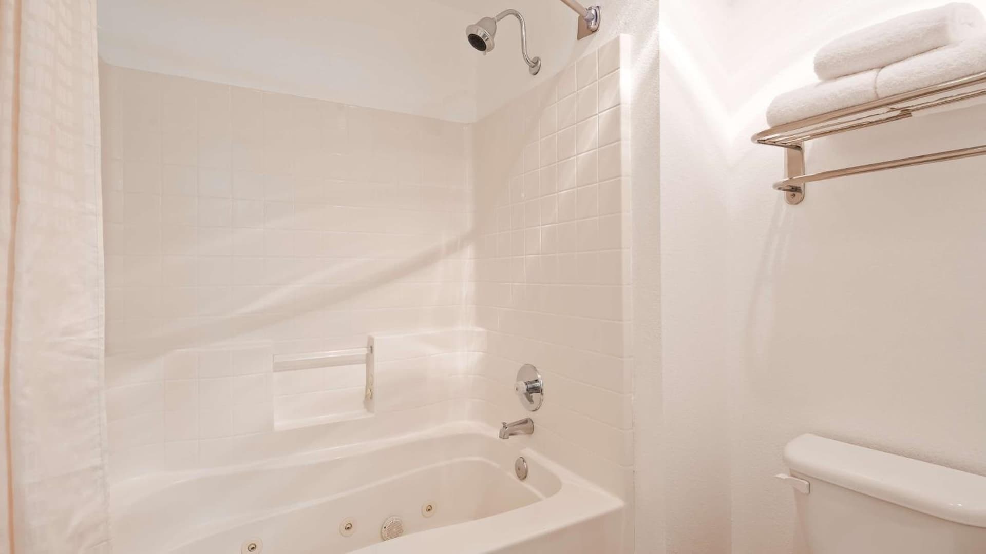Best Western Inn of Chandler gallery photo in Chandler, AZ — image 8