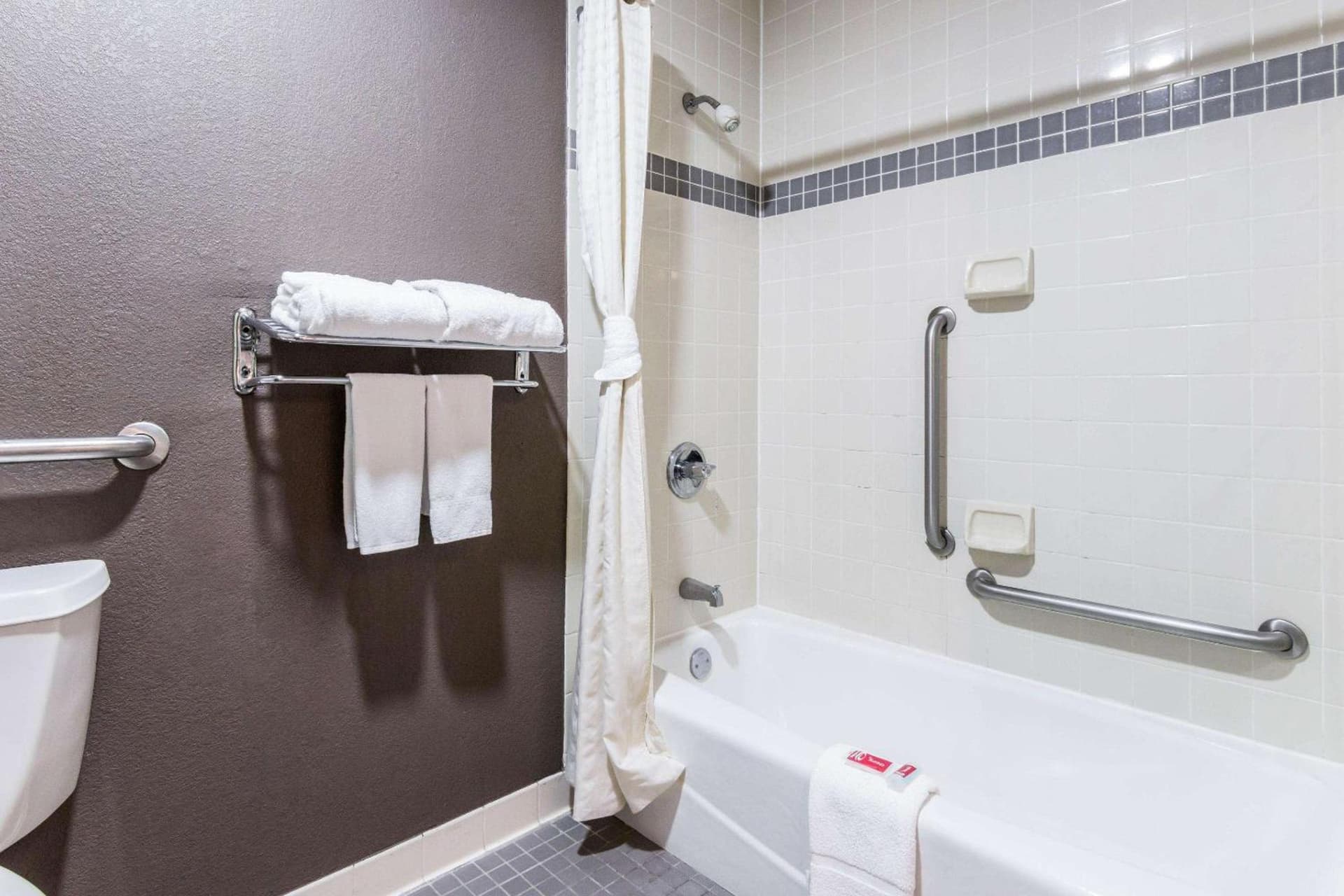 Econo Lodge Gainesville Downtown Area gallery photo in Gainesville, GA — image 32