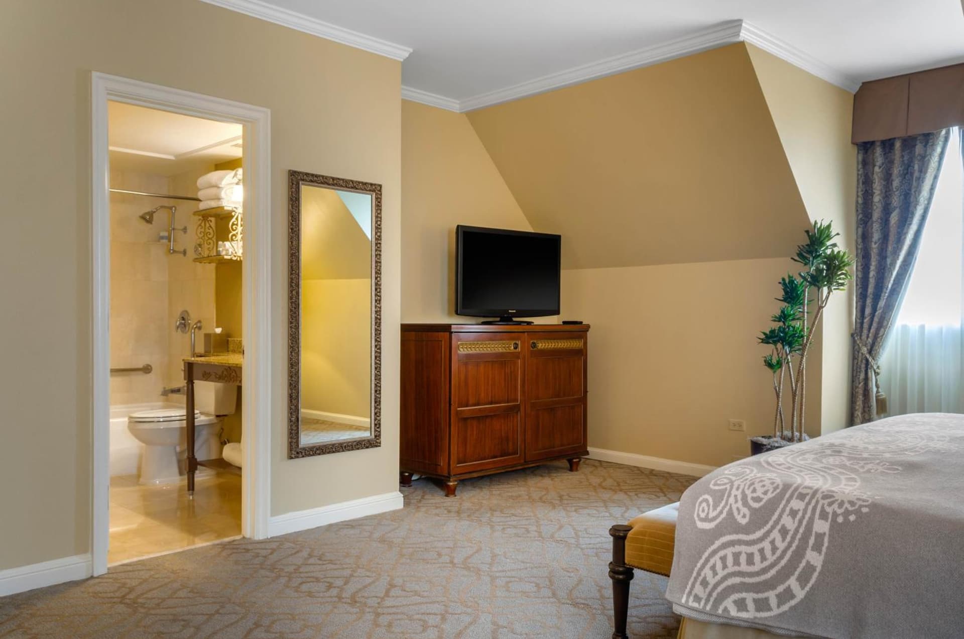 Omni Royal Orleans Hotel gallery photo in New Orleans, LA — image 137