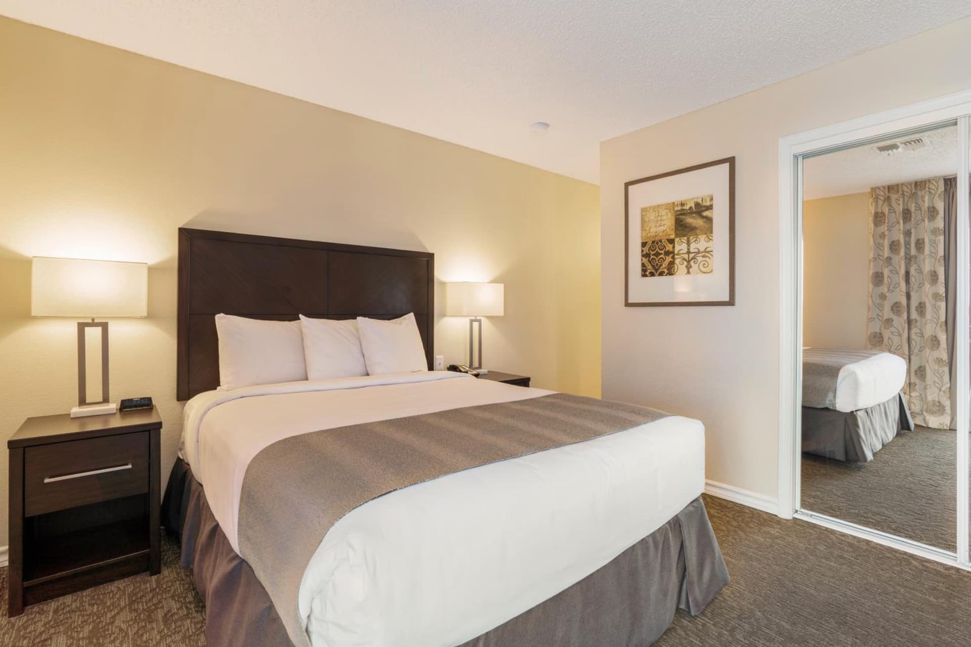 Chase Suite El Paso gallery photo in El Paso, TX — image 31