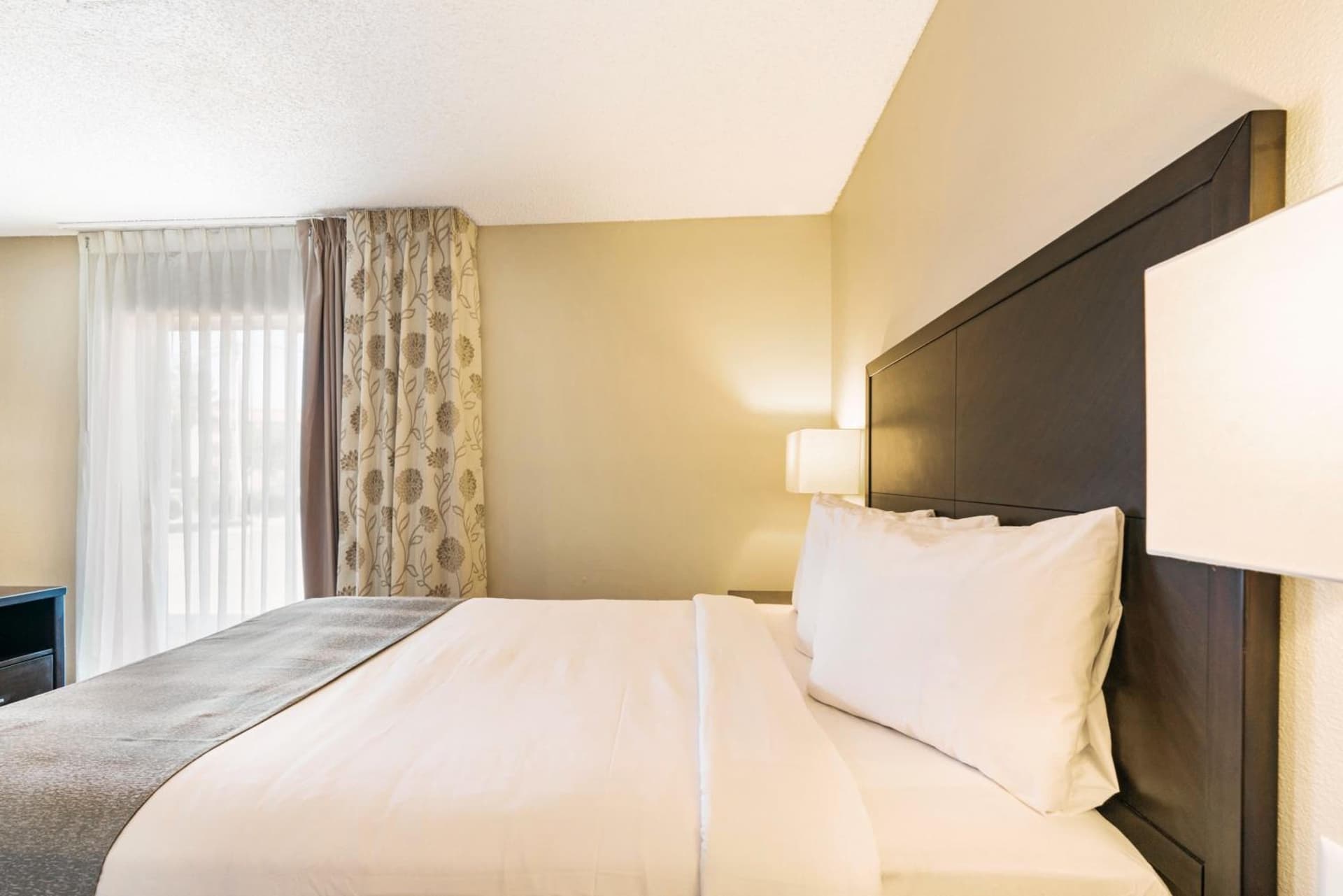 Chase Suite El Paso gallery photo in El Paso, TX — image 40