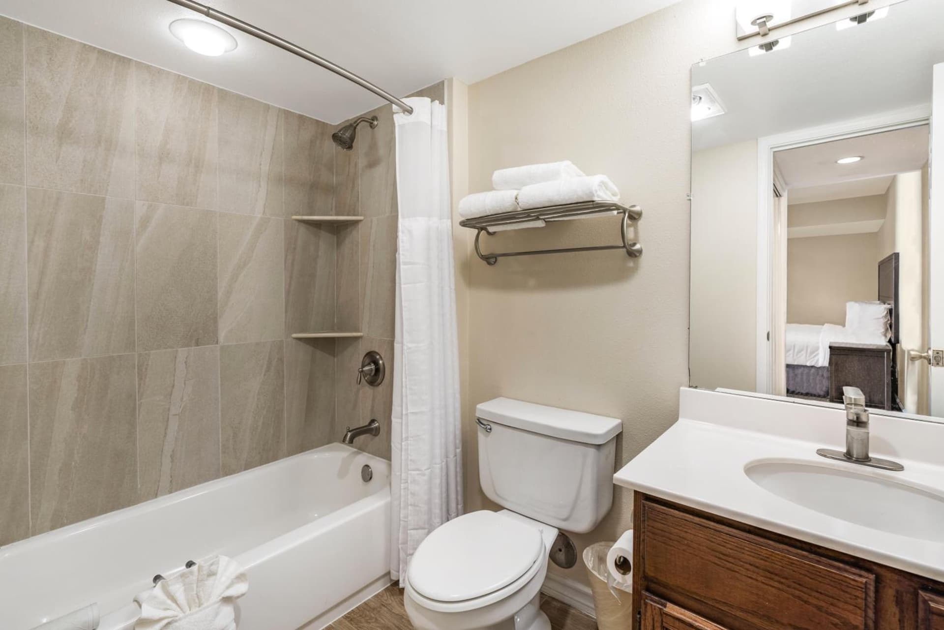 Chase Suite El Paso gallery photo in El Paso, TX — image 4