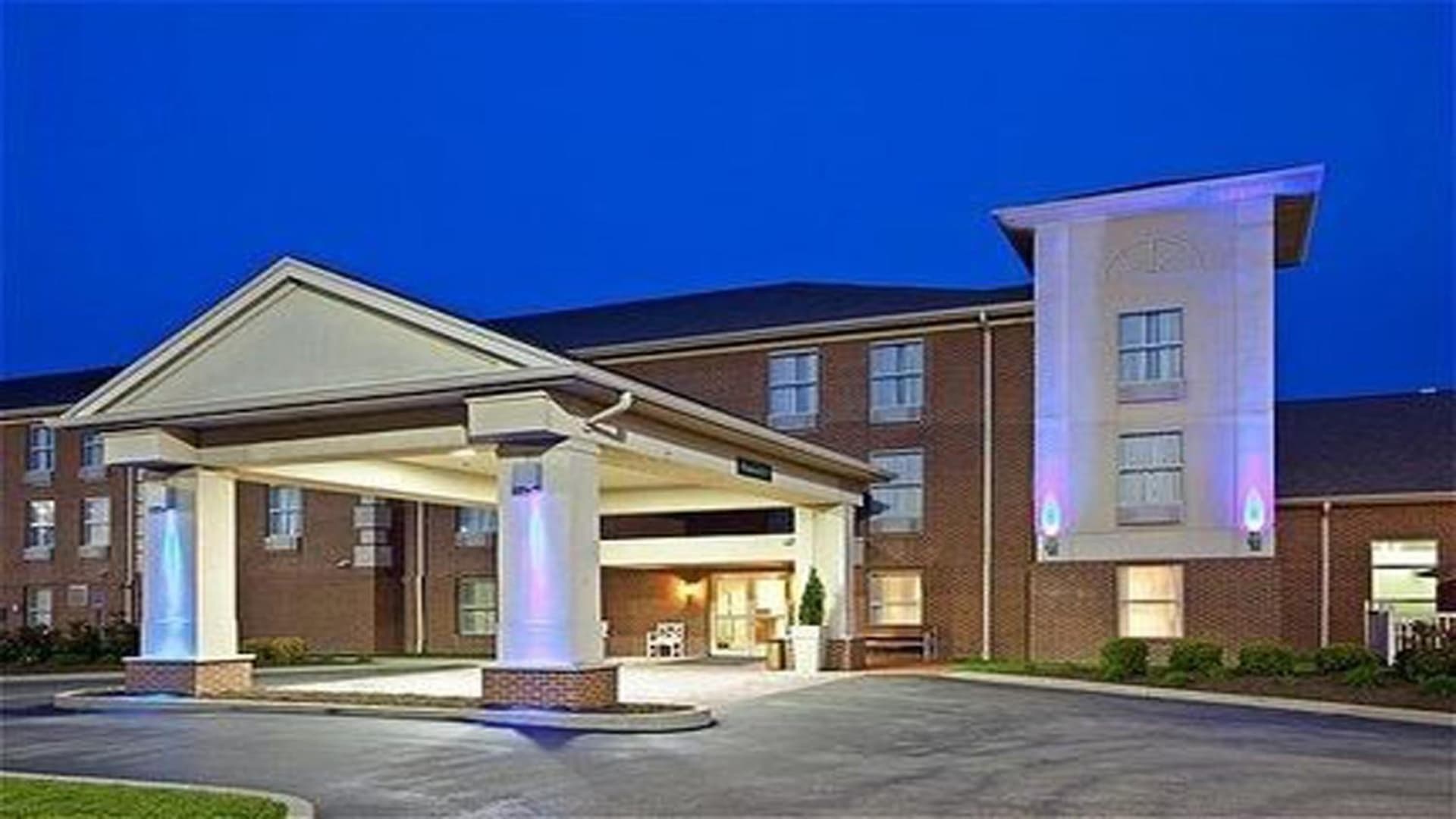 Holiday Inn Express Fairfield by IHG property views in Fairfield, OH — gallery photo 3