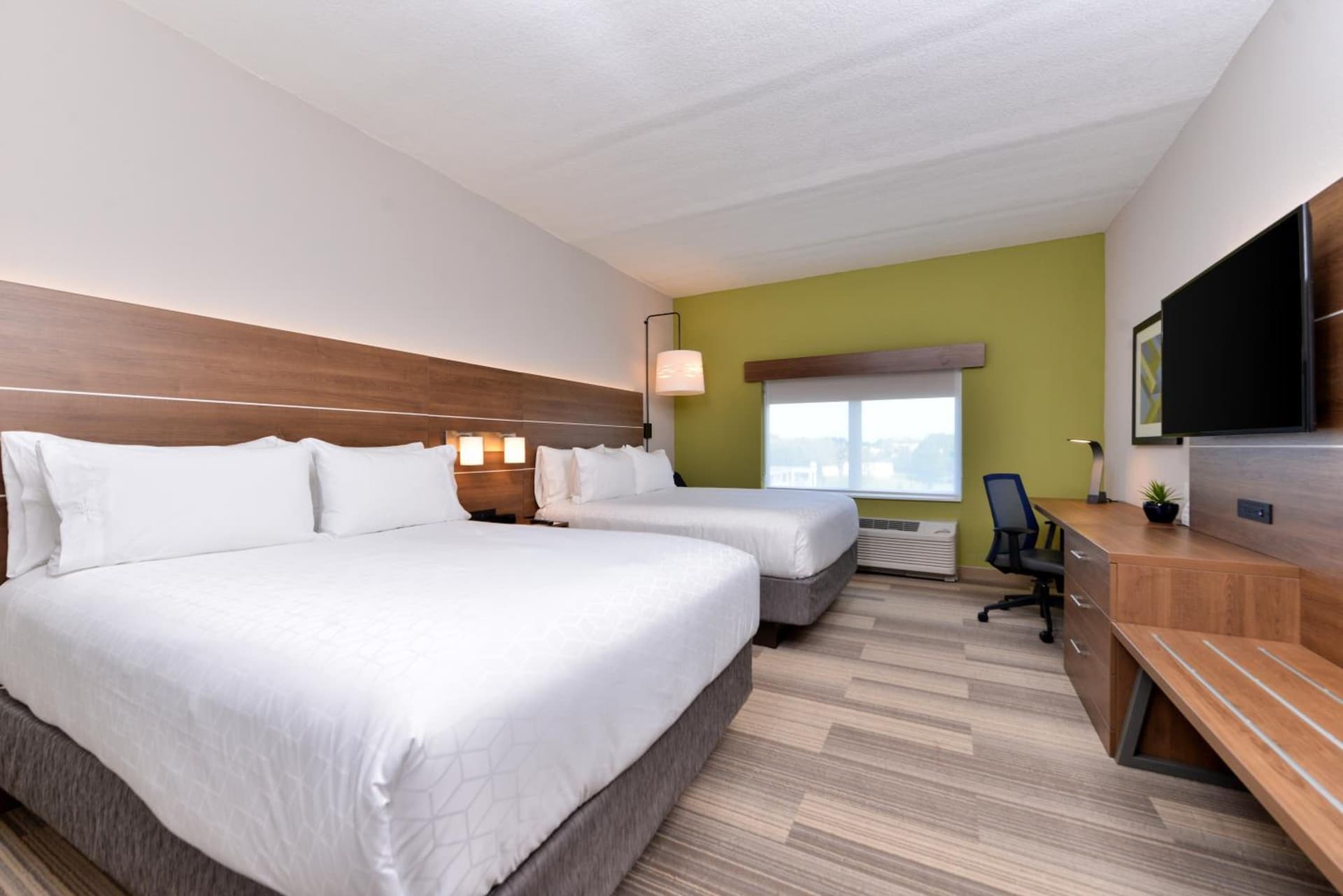 Holiday Inn Express & Suites Alachua - Gainesville Area by IHG gallery photo in Alachua, FL — image 33