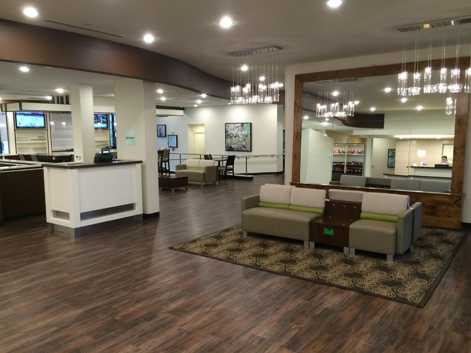 Holiday Inn Greensboro Coliseum by IHG gallery photo in Greensboro, NC — image 23