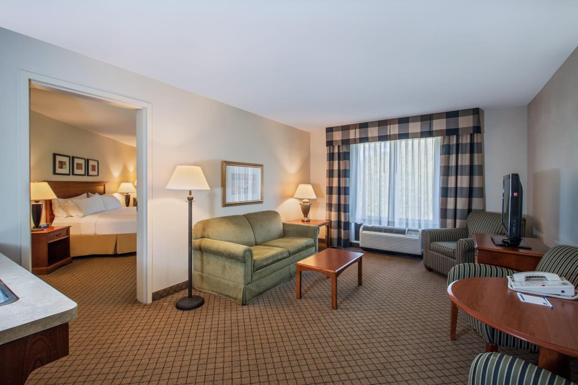 Holiday Inn Express Hotel & Suites Jackson - Flowood by IHG gallery photo in Flowood, MS — image 28