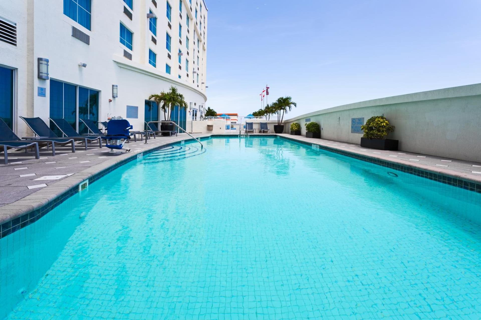 Crowne Plaza Hotel & Resorts Fort Lauderdale Airport/ Cruise by IHG gallery photo in Fort Lauderdale, FL — image 48