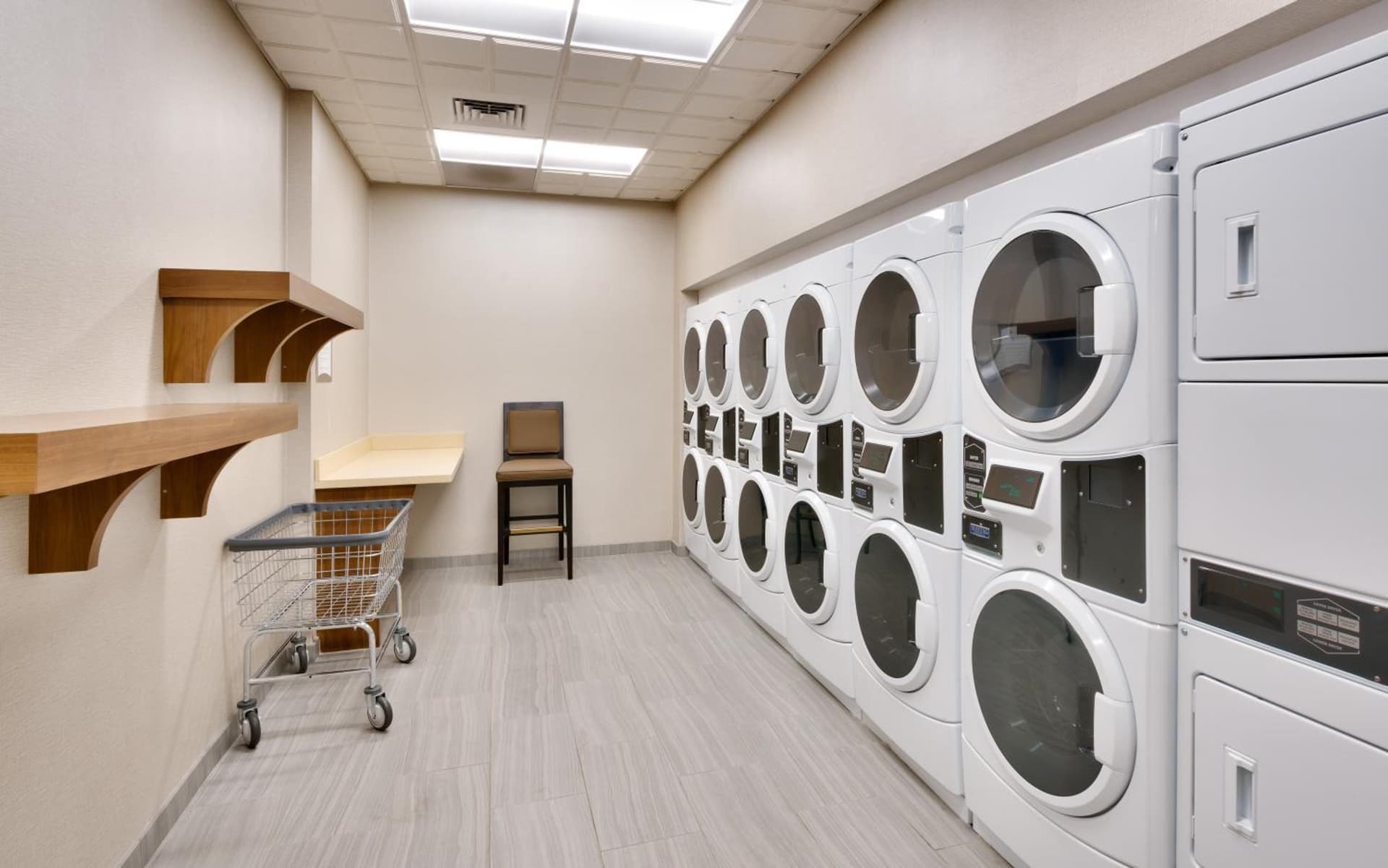 Staybridge Suites - Gainesville I-75 by IHG gallery photo in Gainesville, FL — image 22