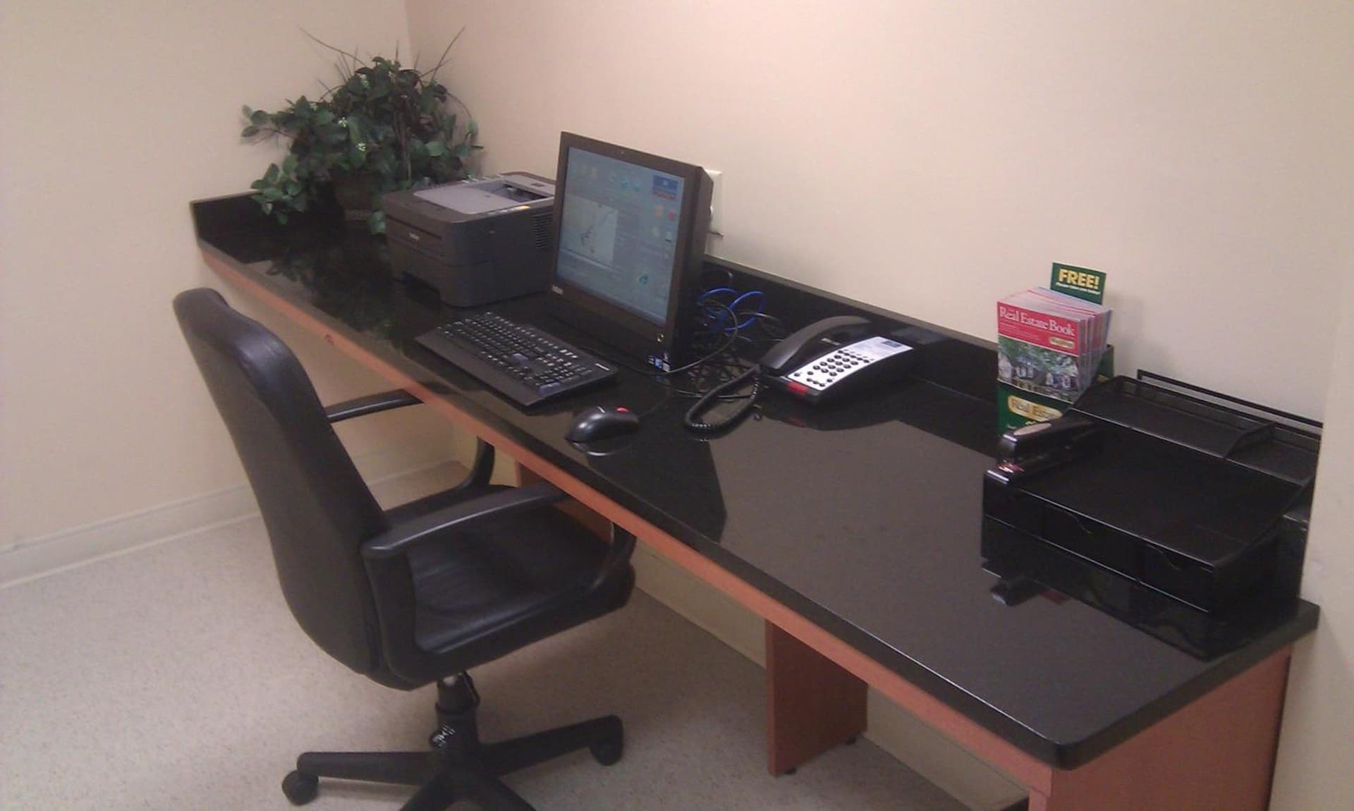 Candlewood Suites Fredericksburg by IHG gallery photo in Fredericksburg, VA — image 11