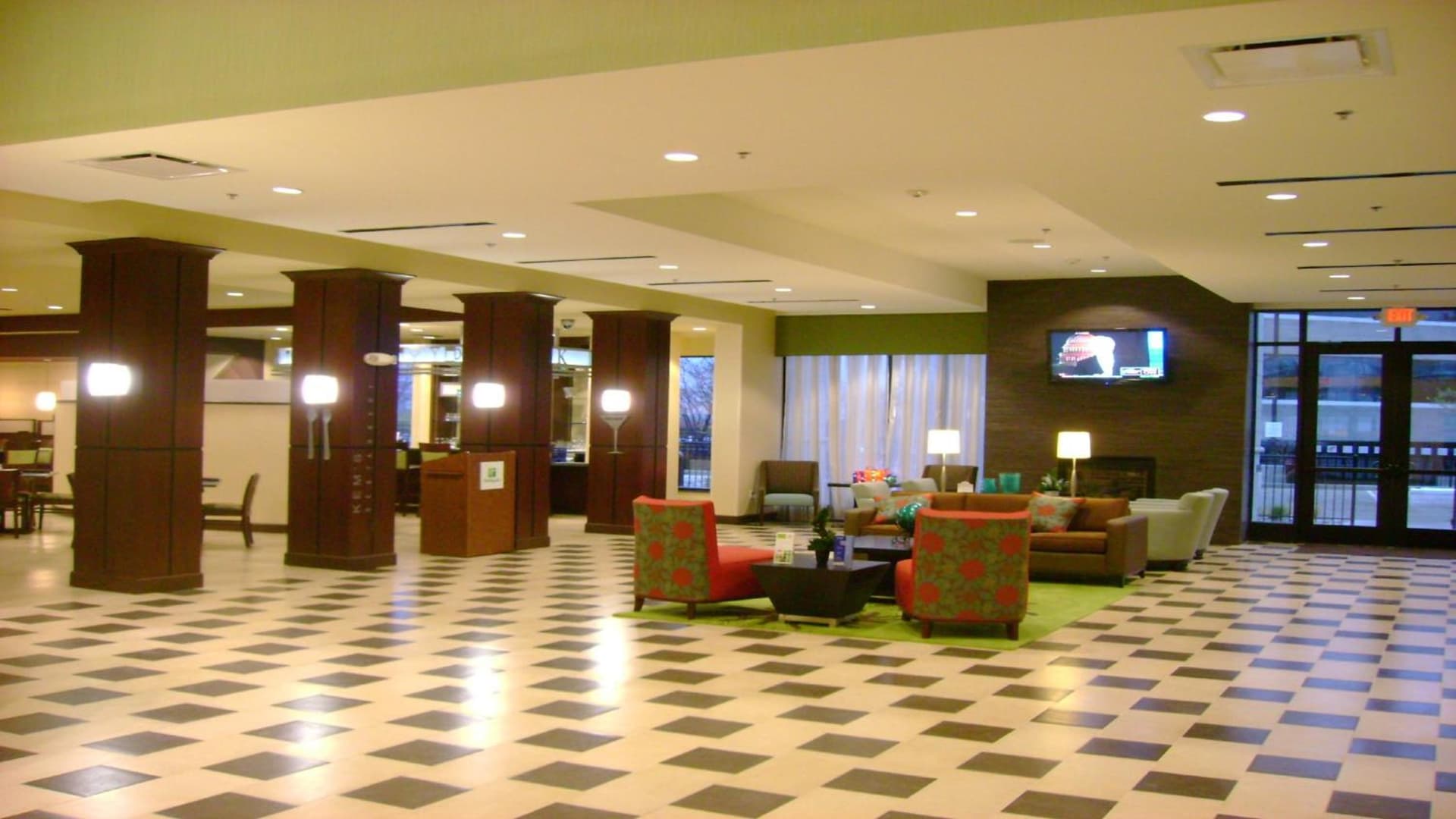 Holiday Inn Saint Louis-Fairview Heights by IHG gallery photo in Fairview Heights, IL — image 27