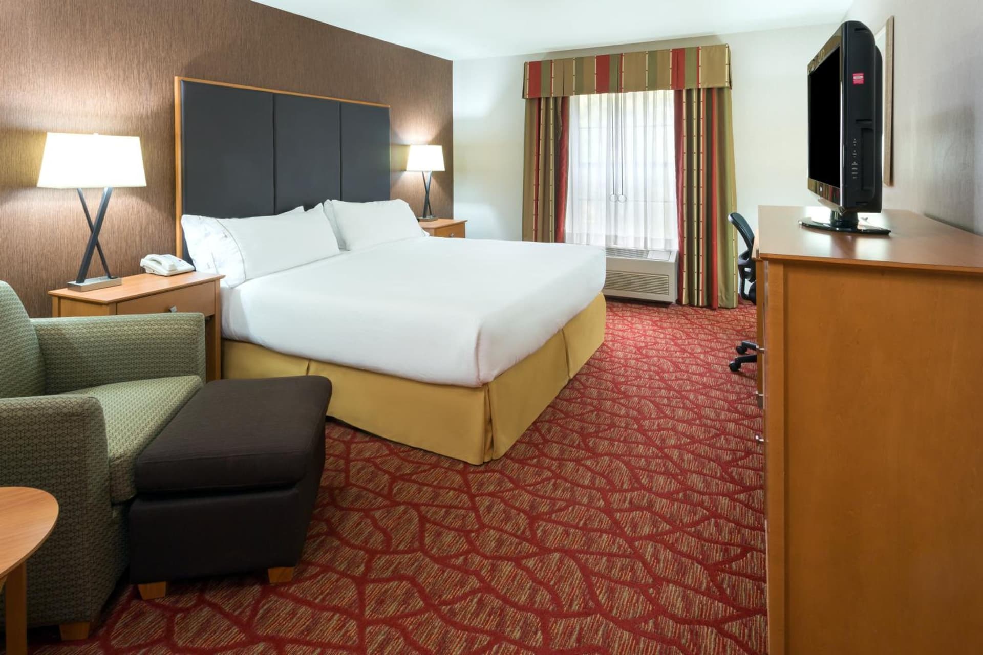Holiday Inn Express Grants Pass by IHG gallery photo in Grants Pass, OR — image 10