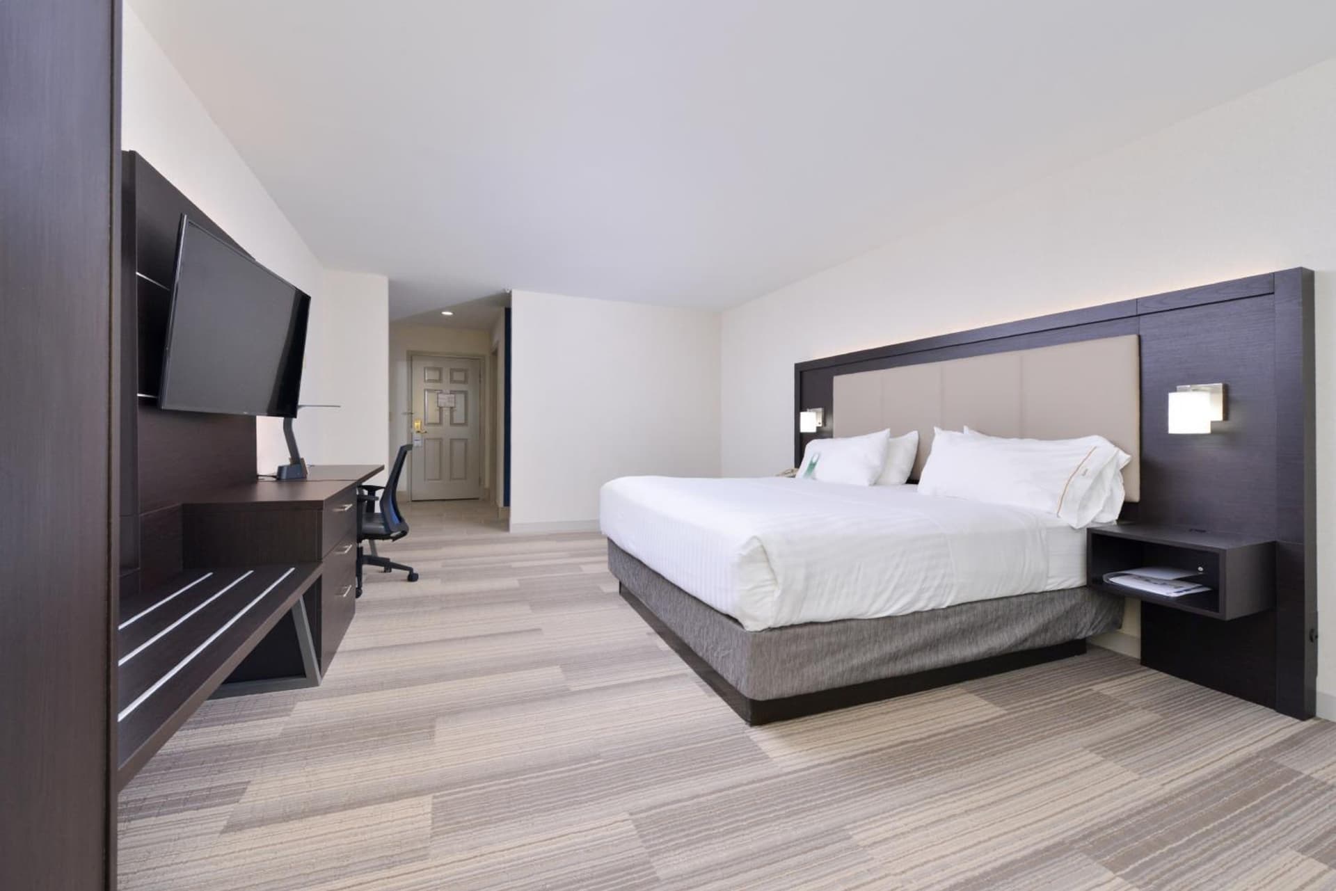 Holiday Inn Express Mystic by IHG gallery photo in Mystic, CT — image 51