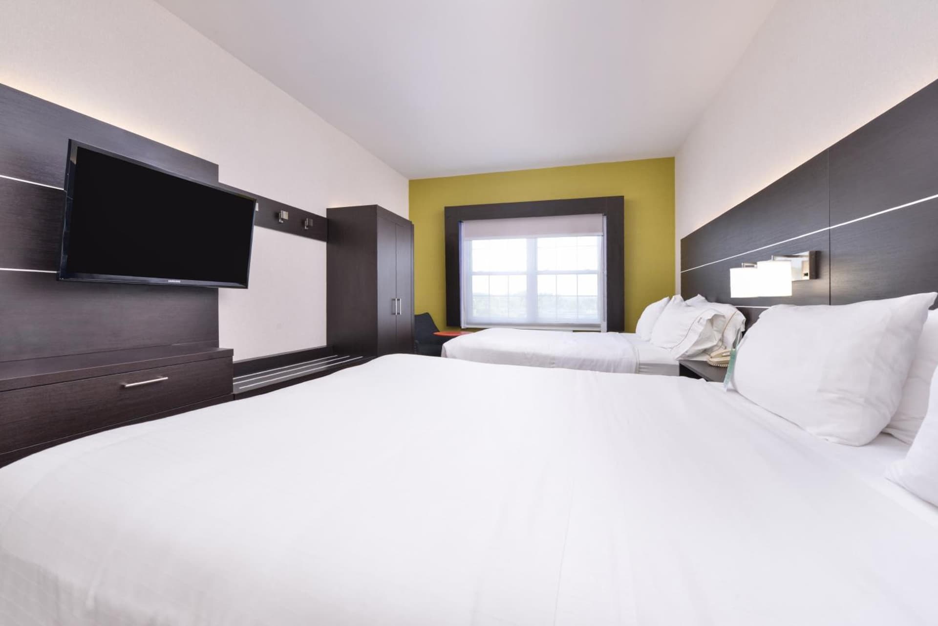 Holiday Inn Express Mystic by IHG gallery photo in Mystic, CT — image 9