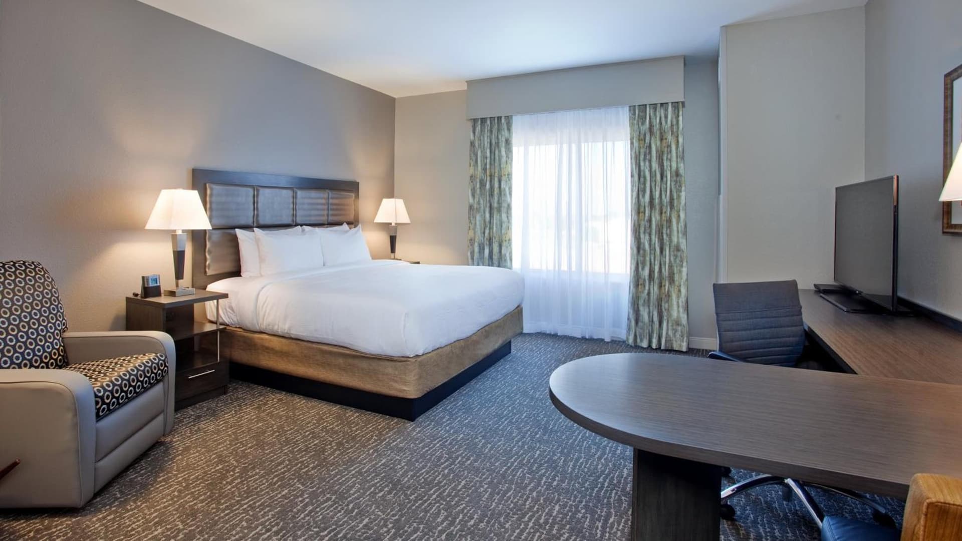 Candlewood Suites Kearney by IHG property views in Kearney, NE — gallery photo 3