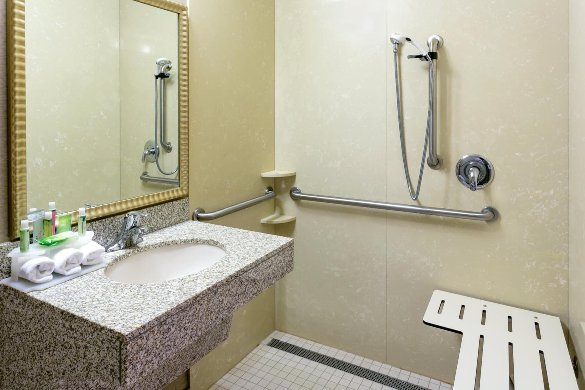 Holiday Inn Express Grants Pass by IHG gallery photo in Grants Pass, OR — image 12
