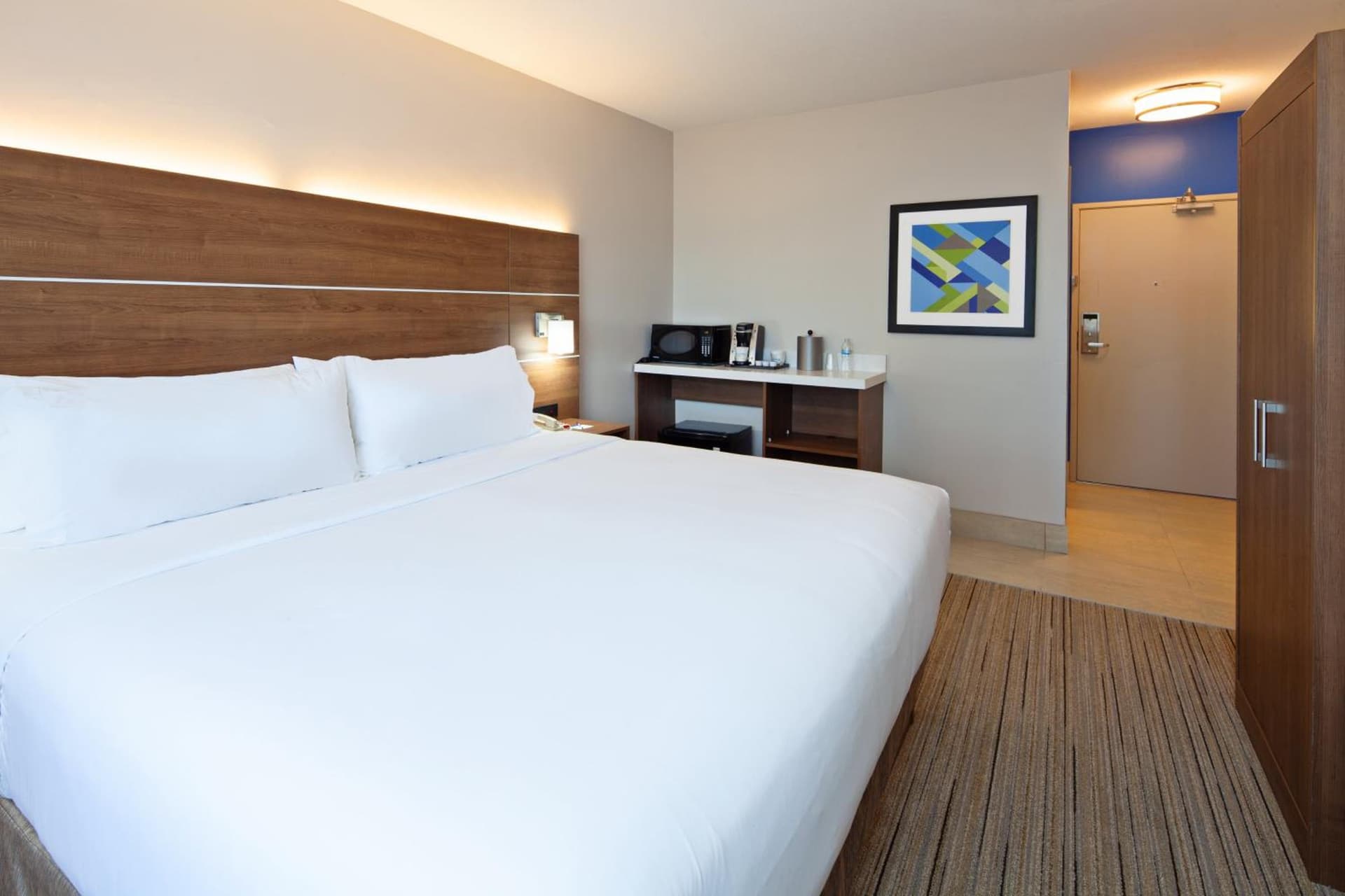 Holiday Inn Express Hotel & Suites San Diego-Escondido by IHG gallery photo in Escondido, CA — image 34