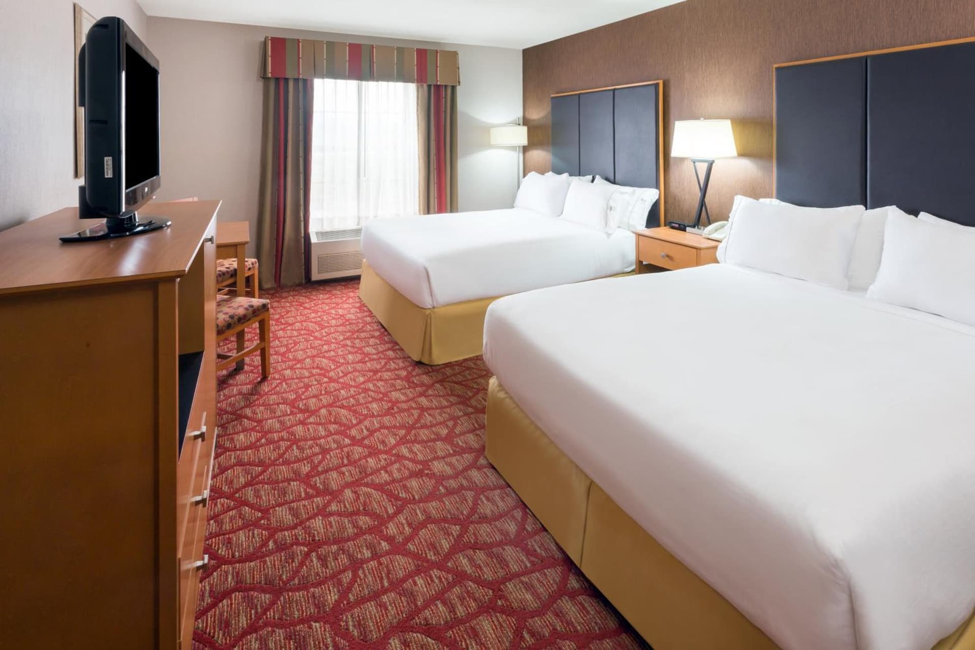 Holiday Inn Express Grants Pass by IHG gallery photo in Grants Pass, OR — image 37
