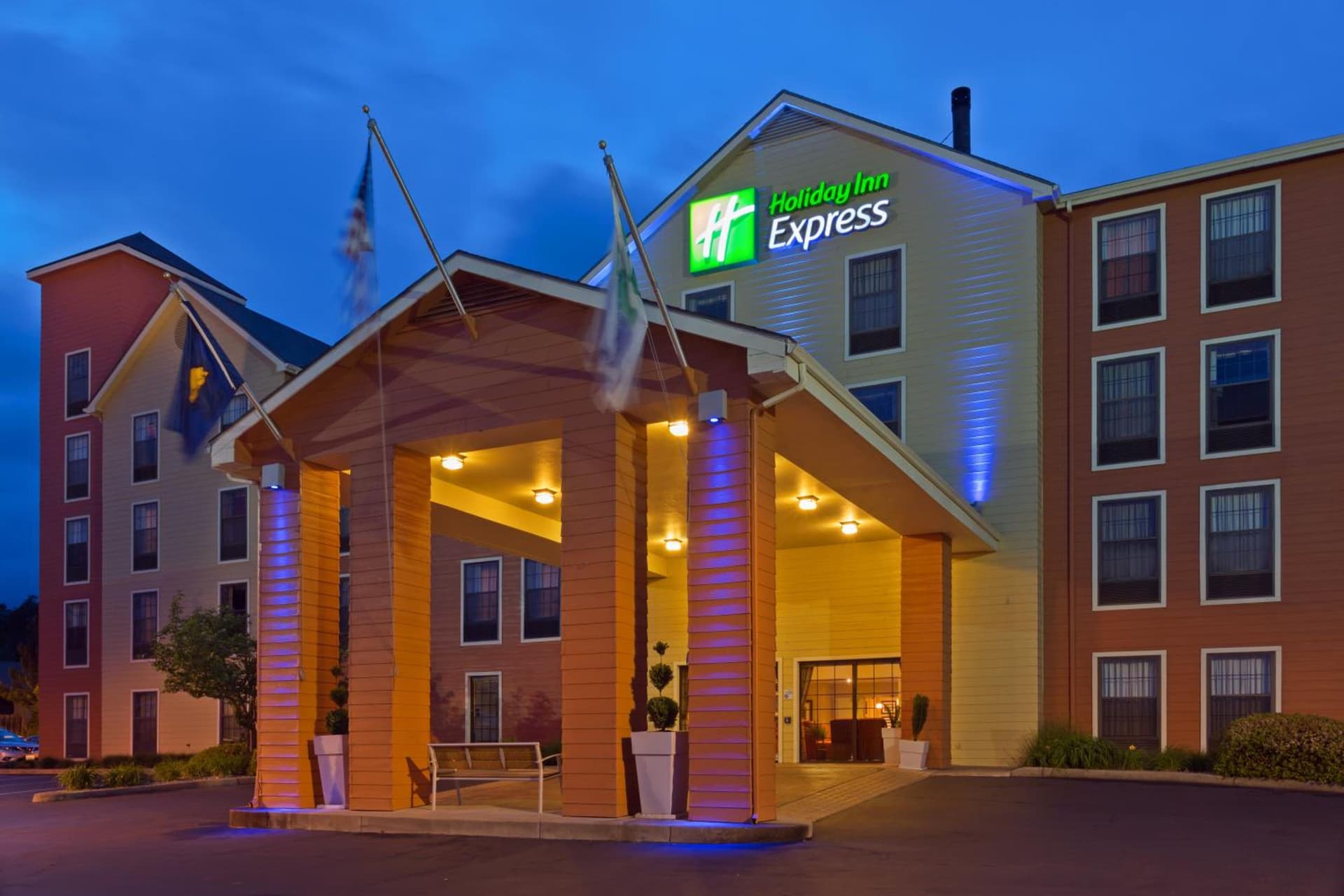 Holiday Inn Express Grants Pass by IHG gallery photo in Grants Pass, OR — image 22