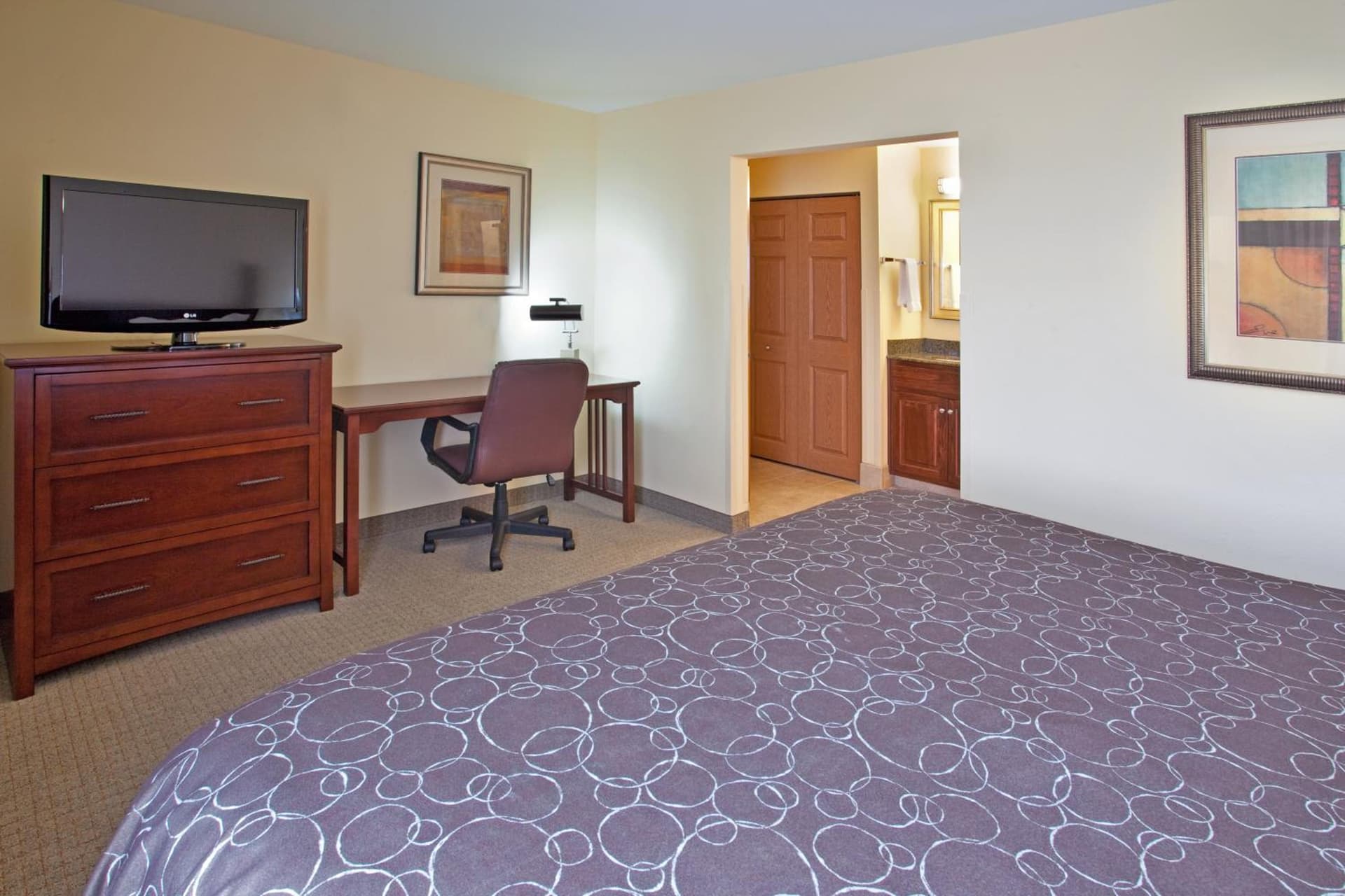 Staybridge Suites Elkhart North, an IHG Hotel property views in Elkhart, IN — gallery photo 3